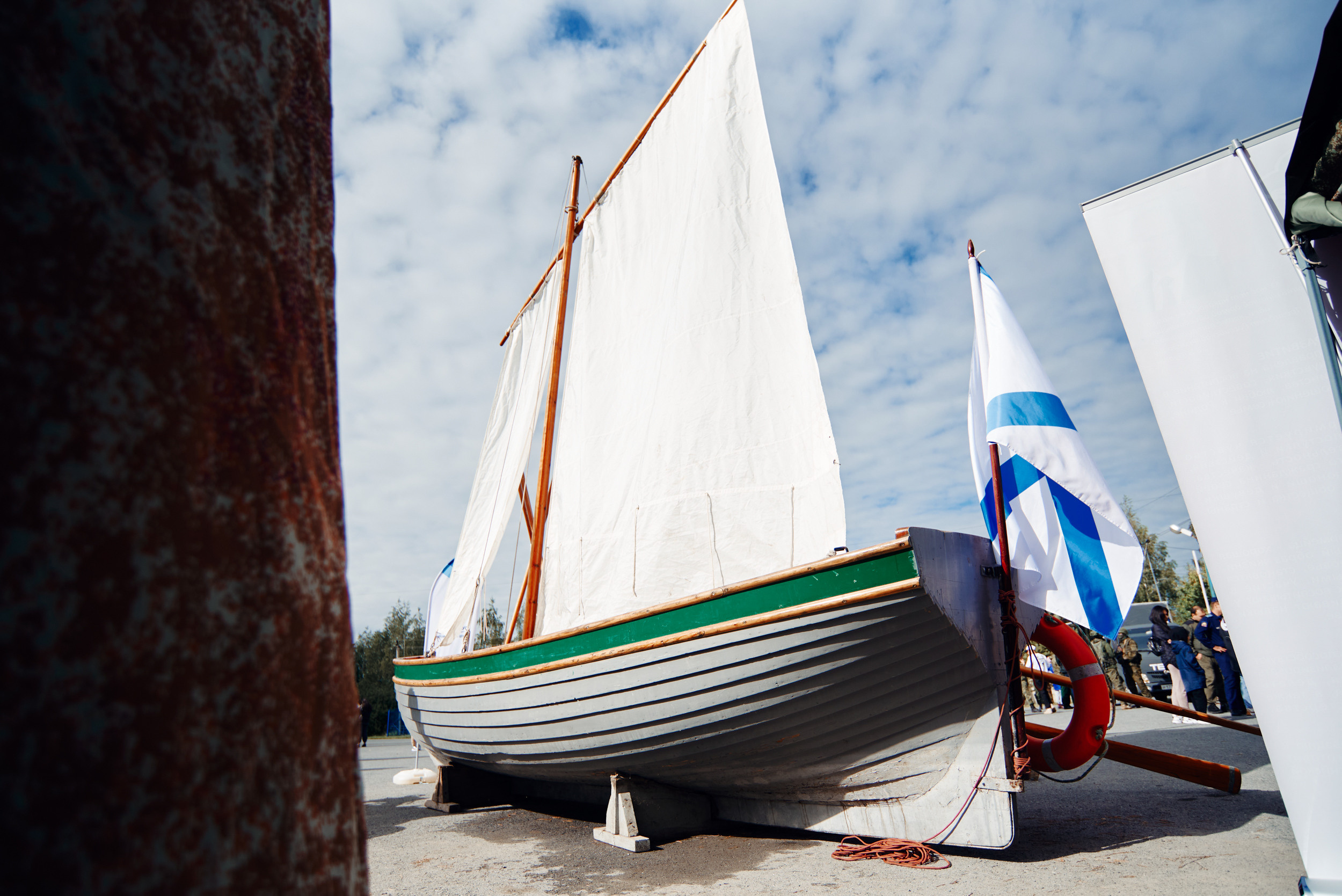 Аванпост. Снимаю всё, кроме похорон