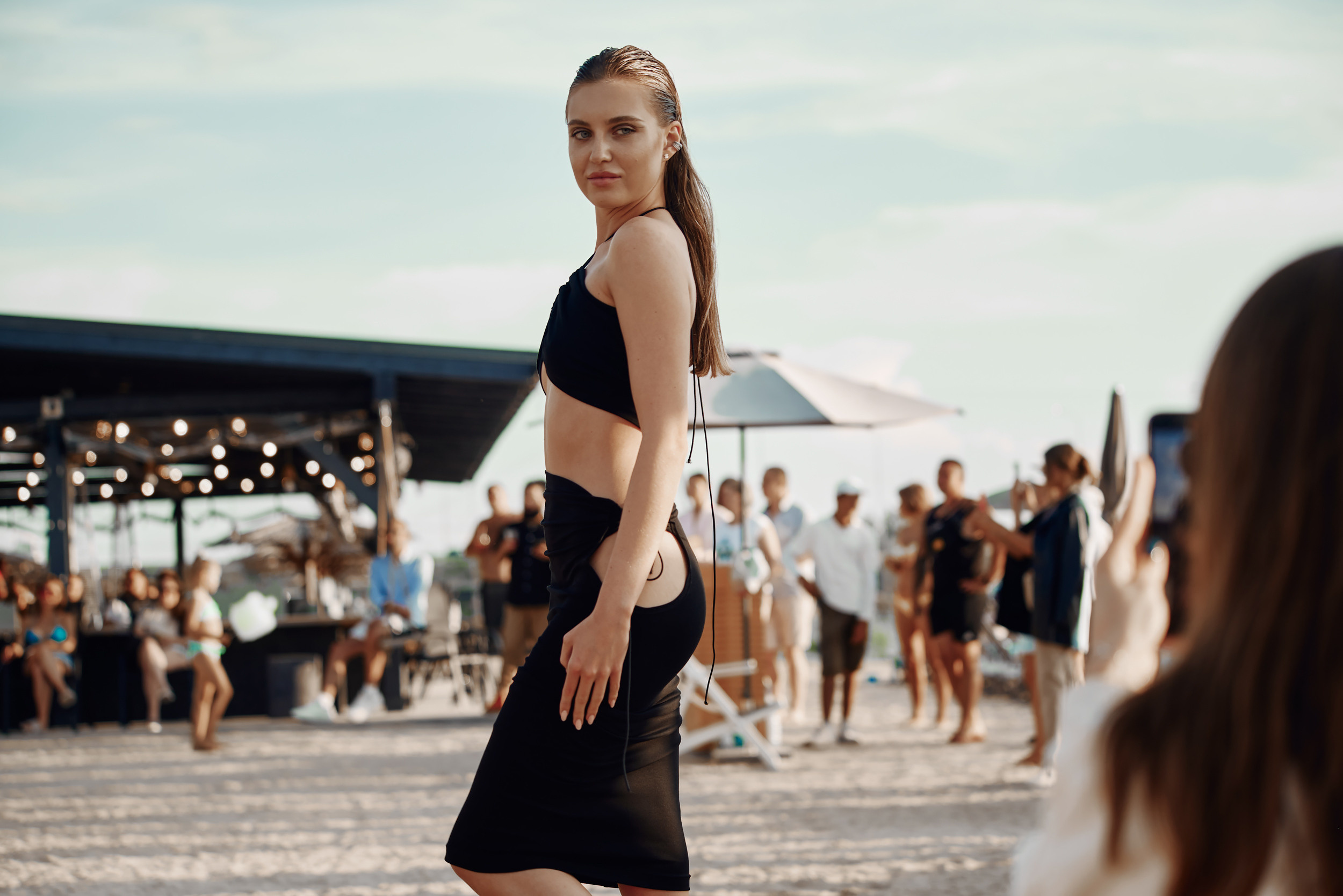 Липовое Демонстрация моделей одежды. Снимаю всё, кроме похорон