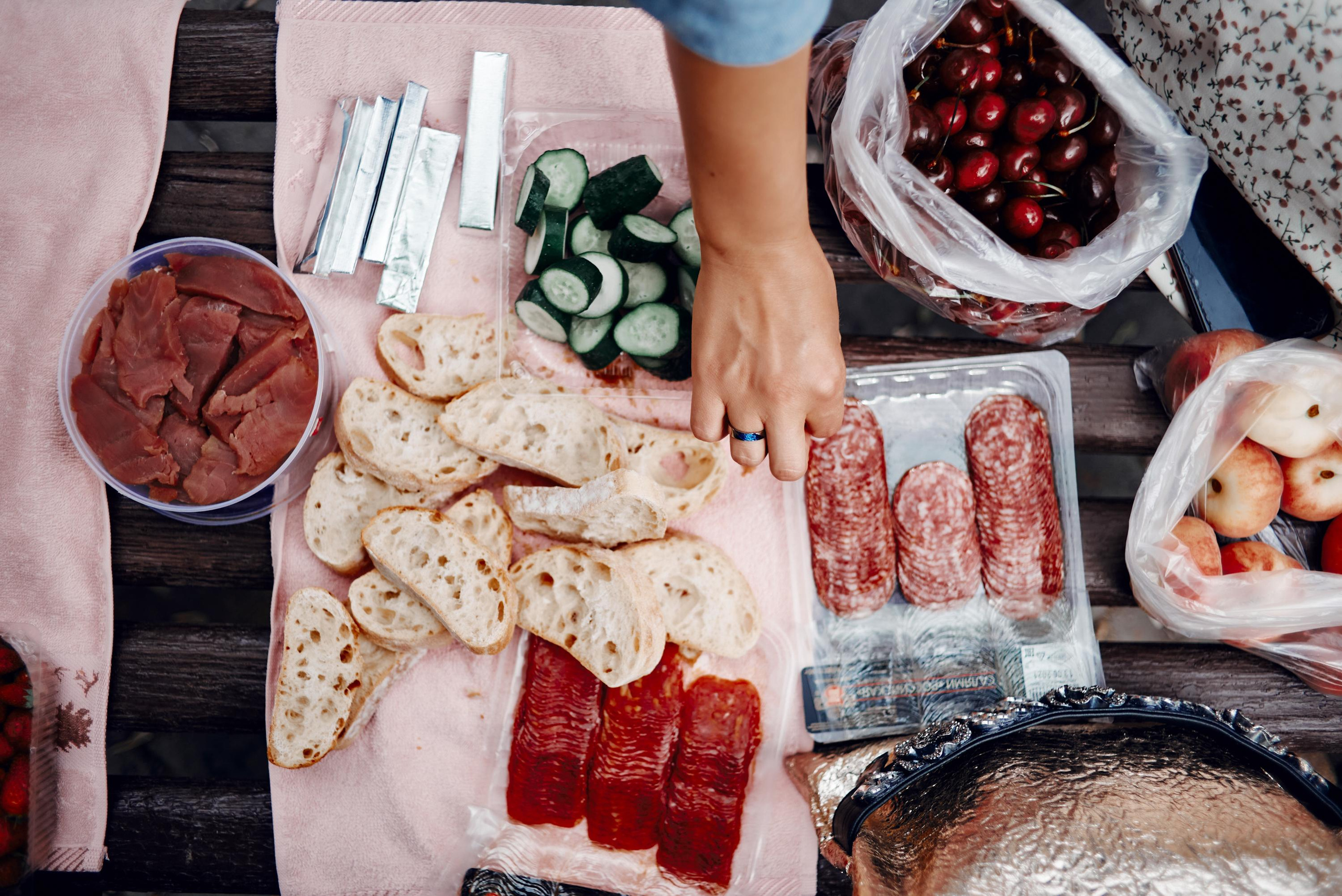 Южаковы. Снимаю всё, кроме похорон