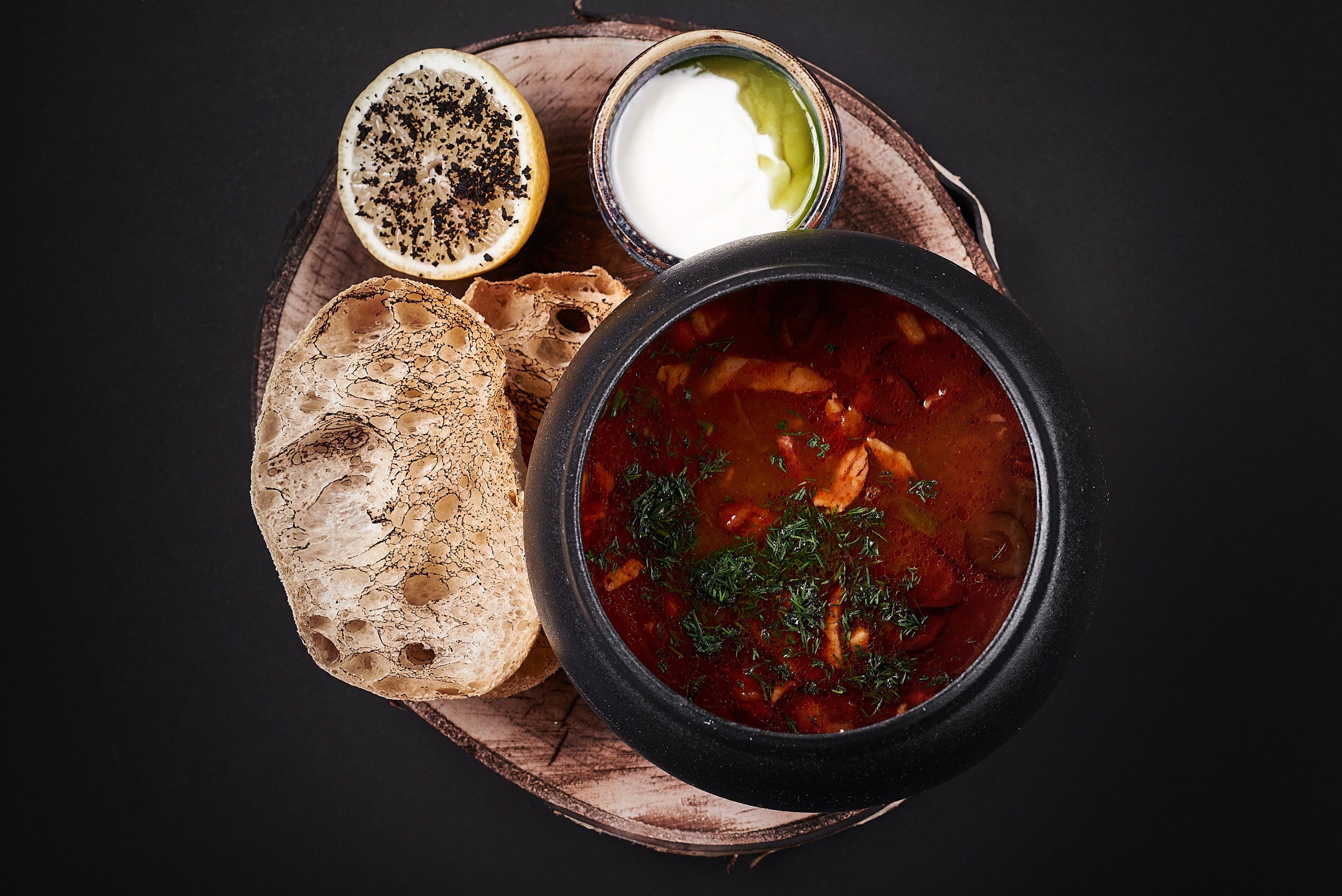 1. Снимаю всё, кроме похорон