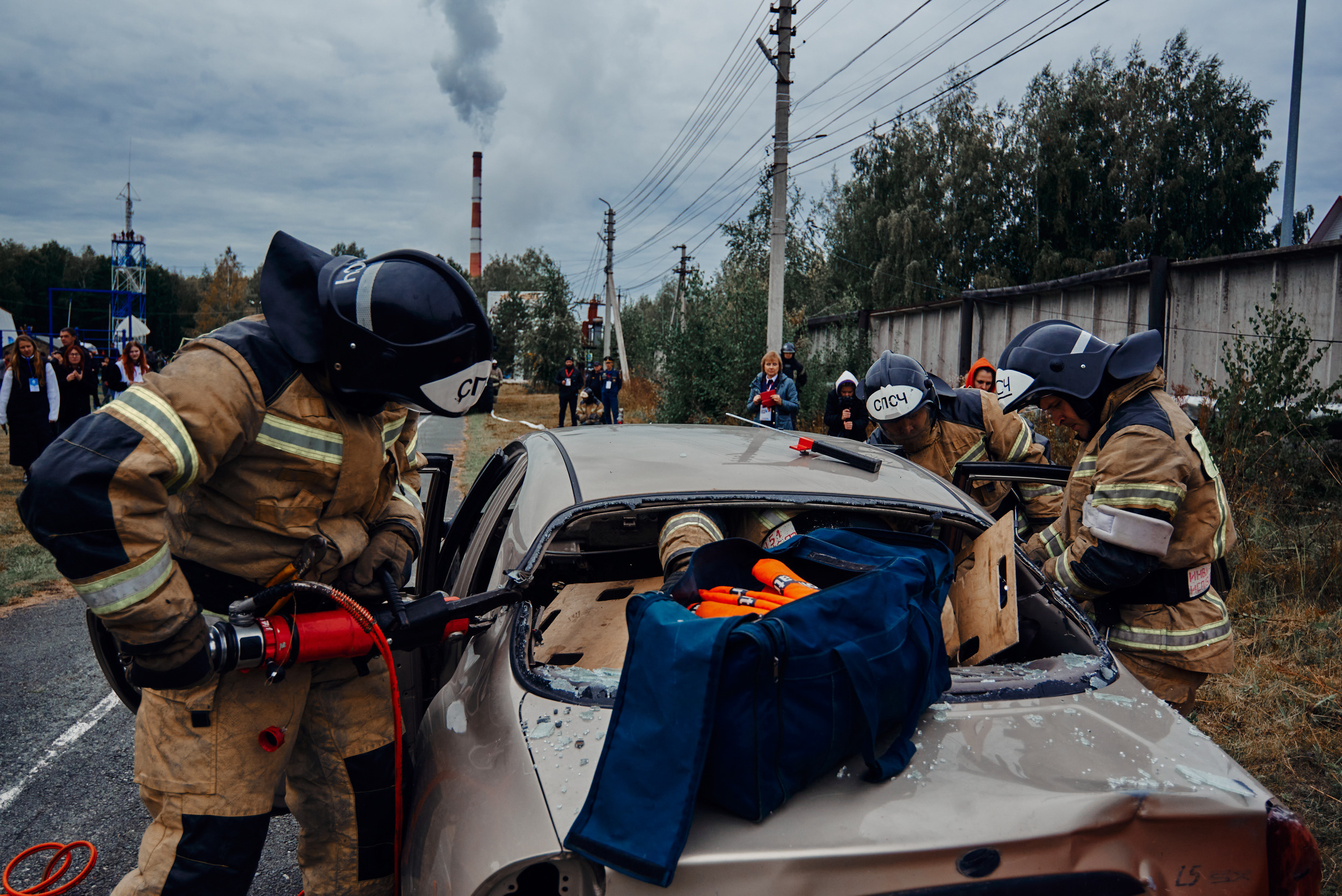 Аванпост. Снимаю всё, кроме похорон