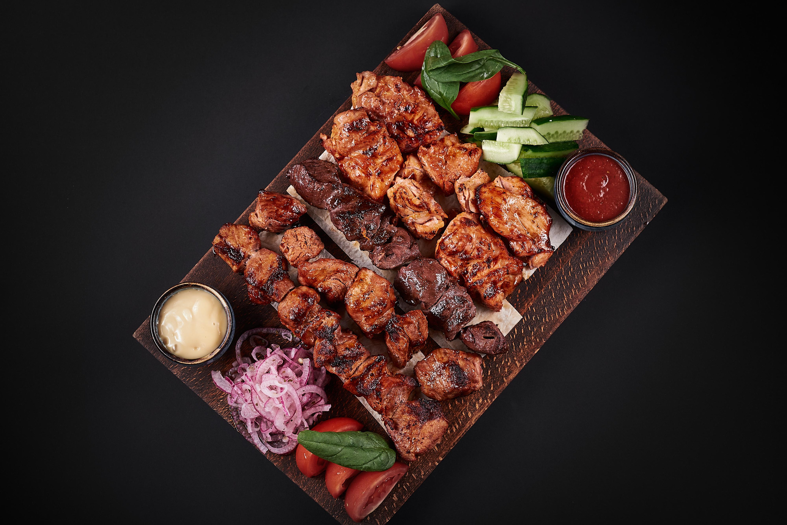 1. Снимаю всё, кроме похорон