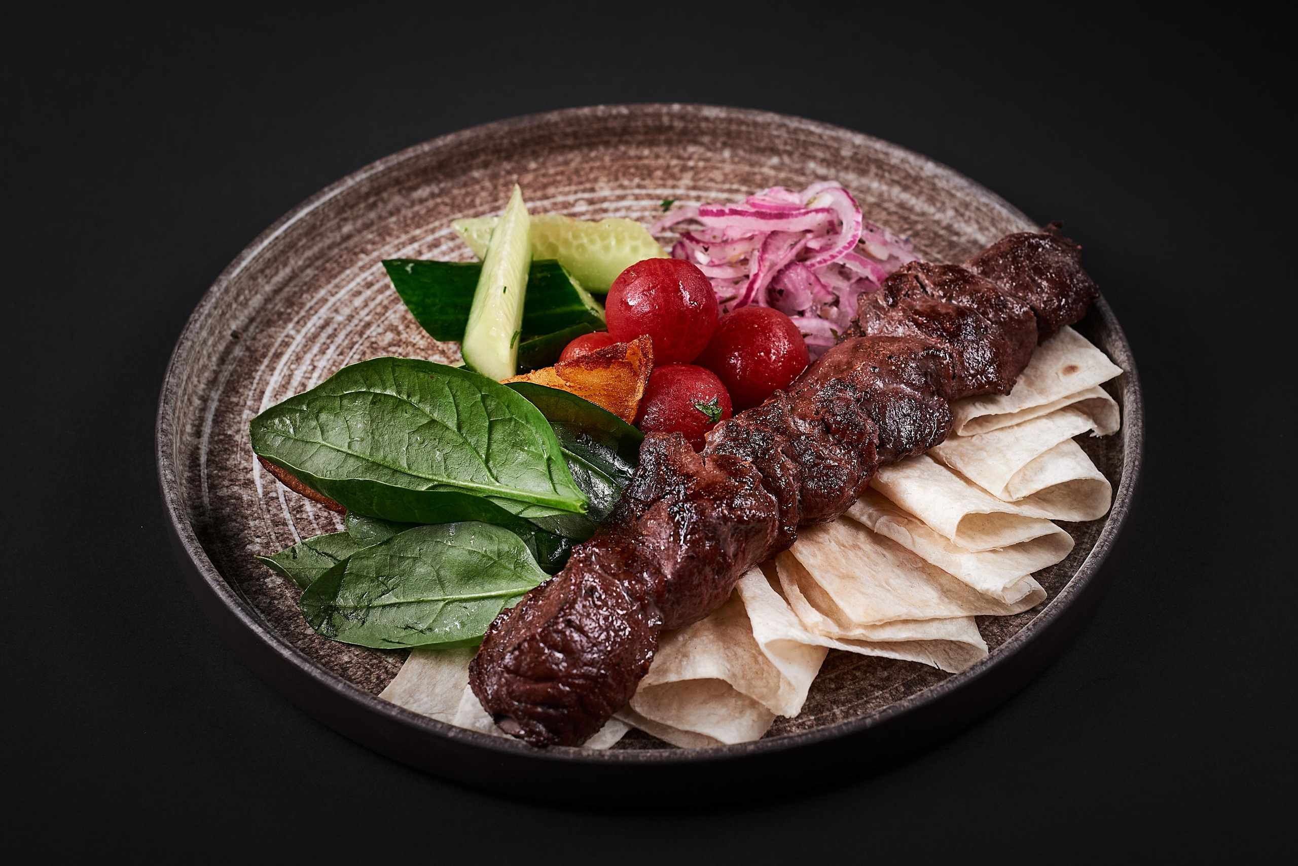 1. Снимаю всё, кроме похорон