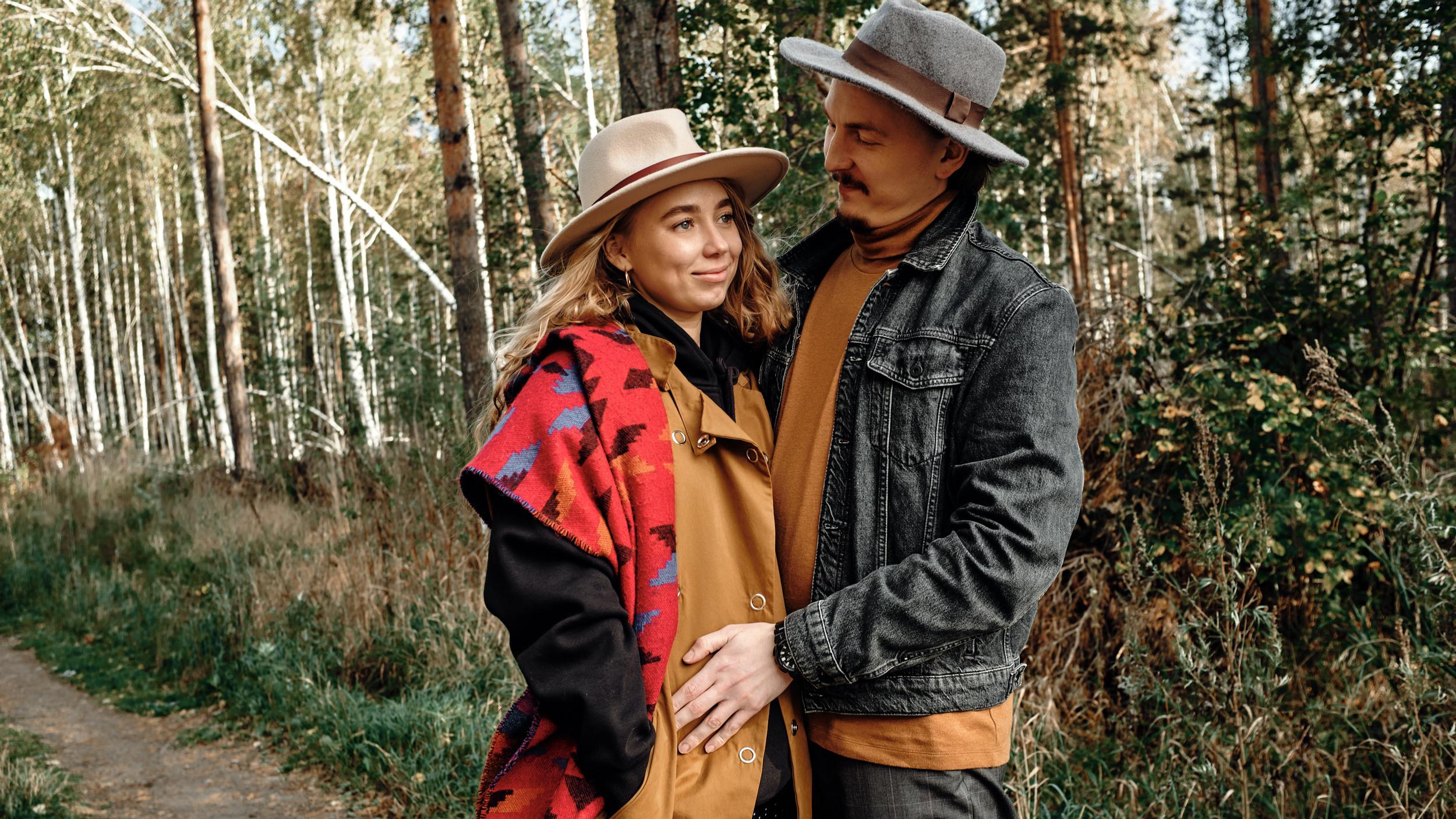 А и Ю. Снимаю всё, кроме похорон