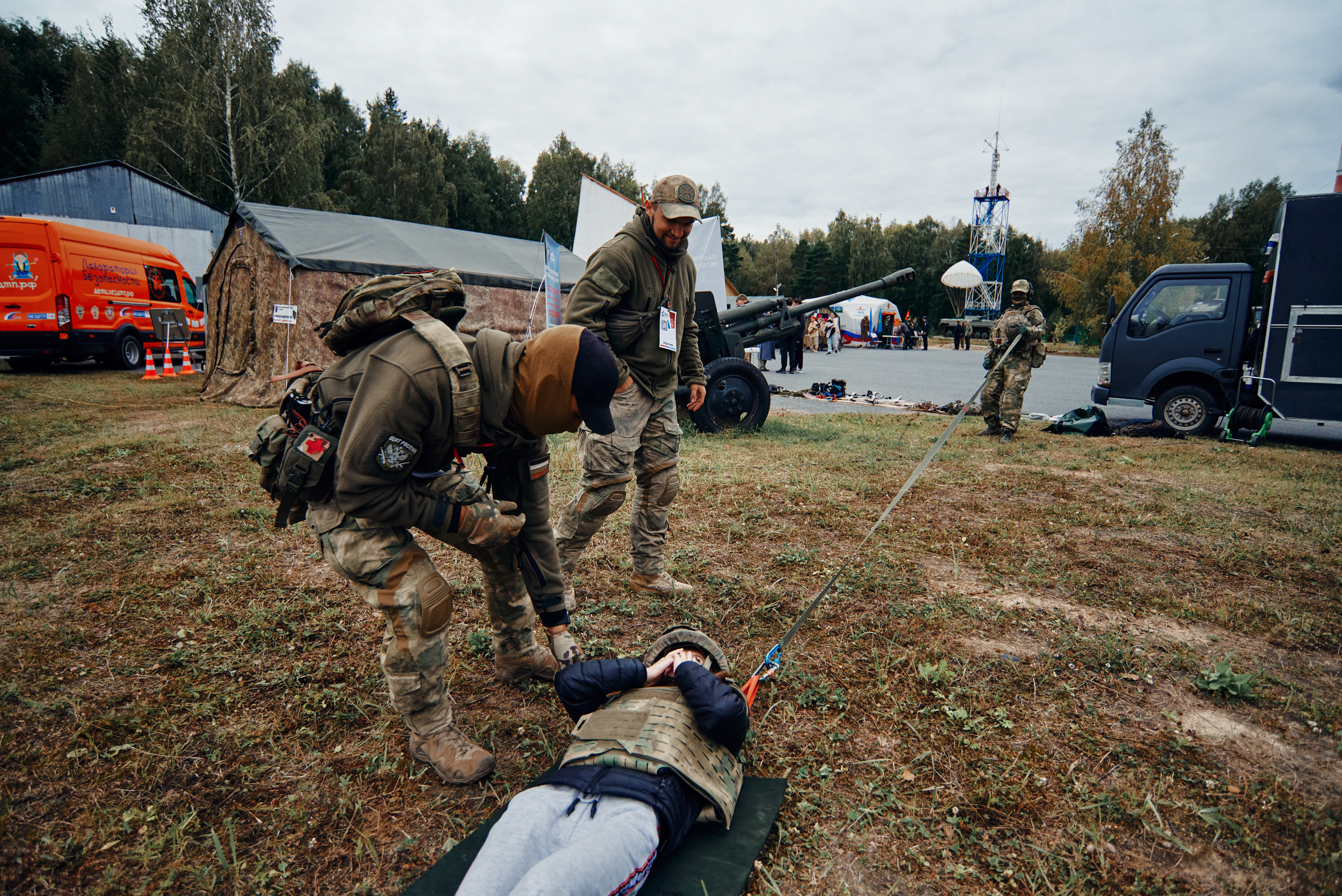 Аванпост. Снимаю всё, кроме похорон