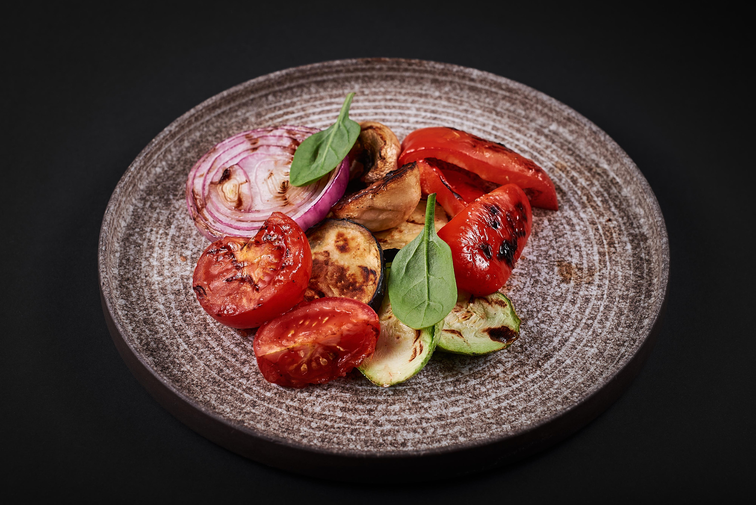 1. Снимаю всё, кроме похорон