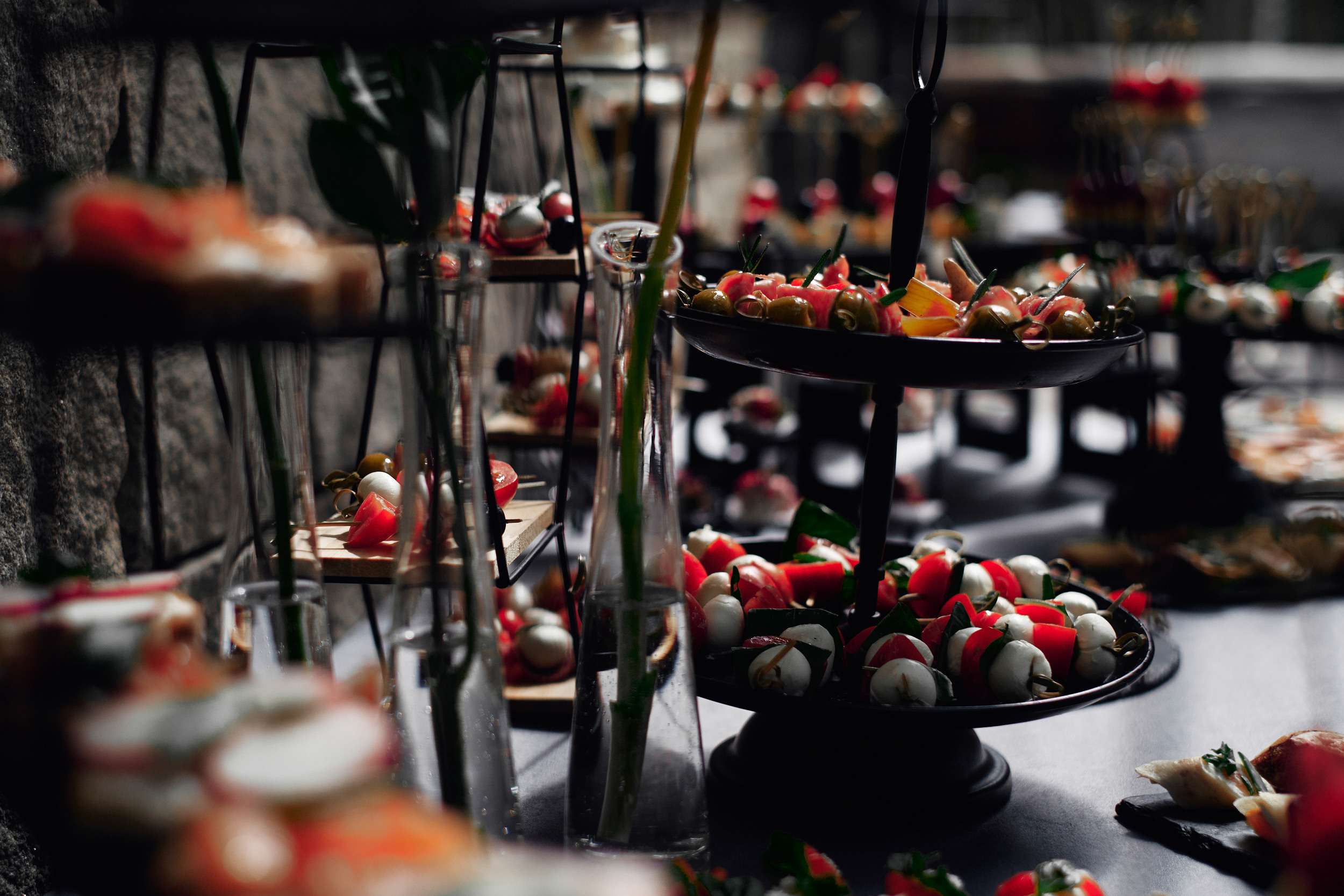 Иван и Виктория. Снимаю всё, кроме похорон