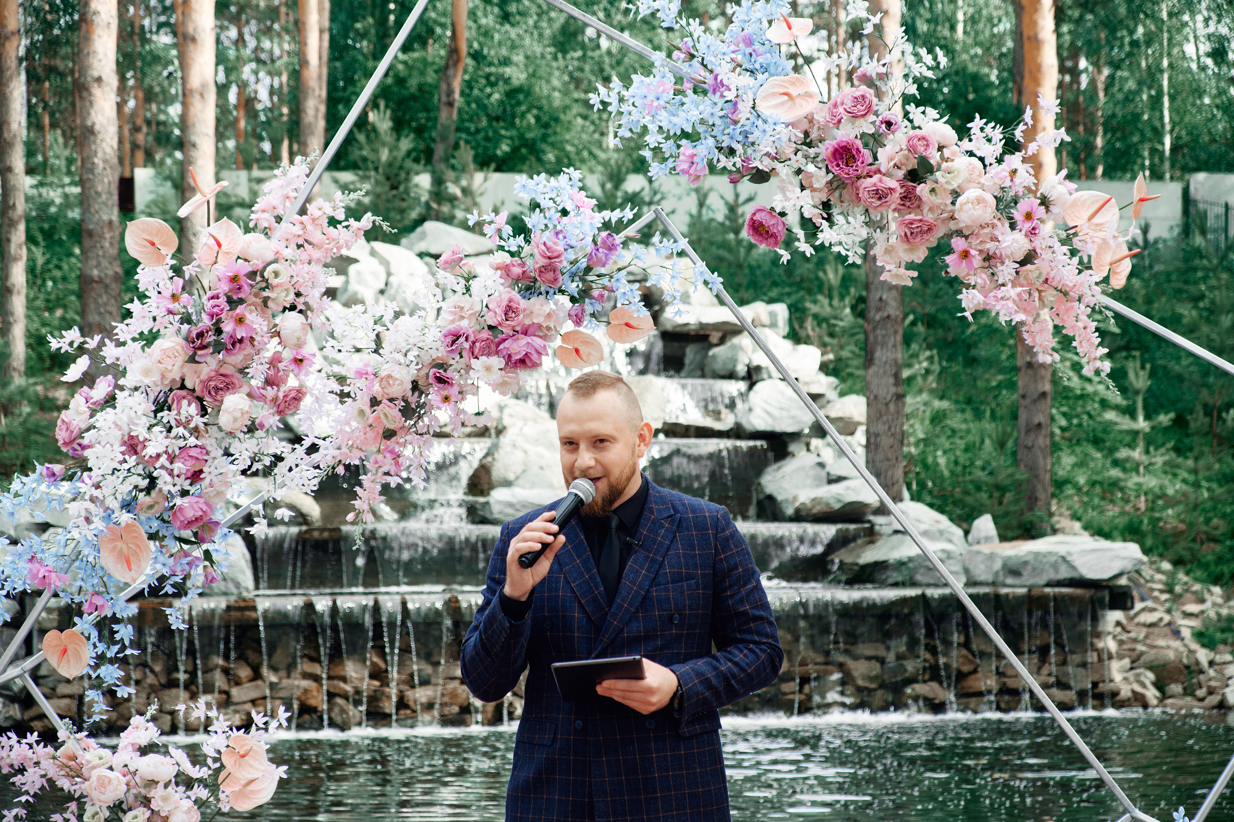 Выездная церемония. Снимаю всё, кроме похорон