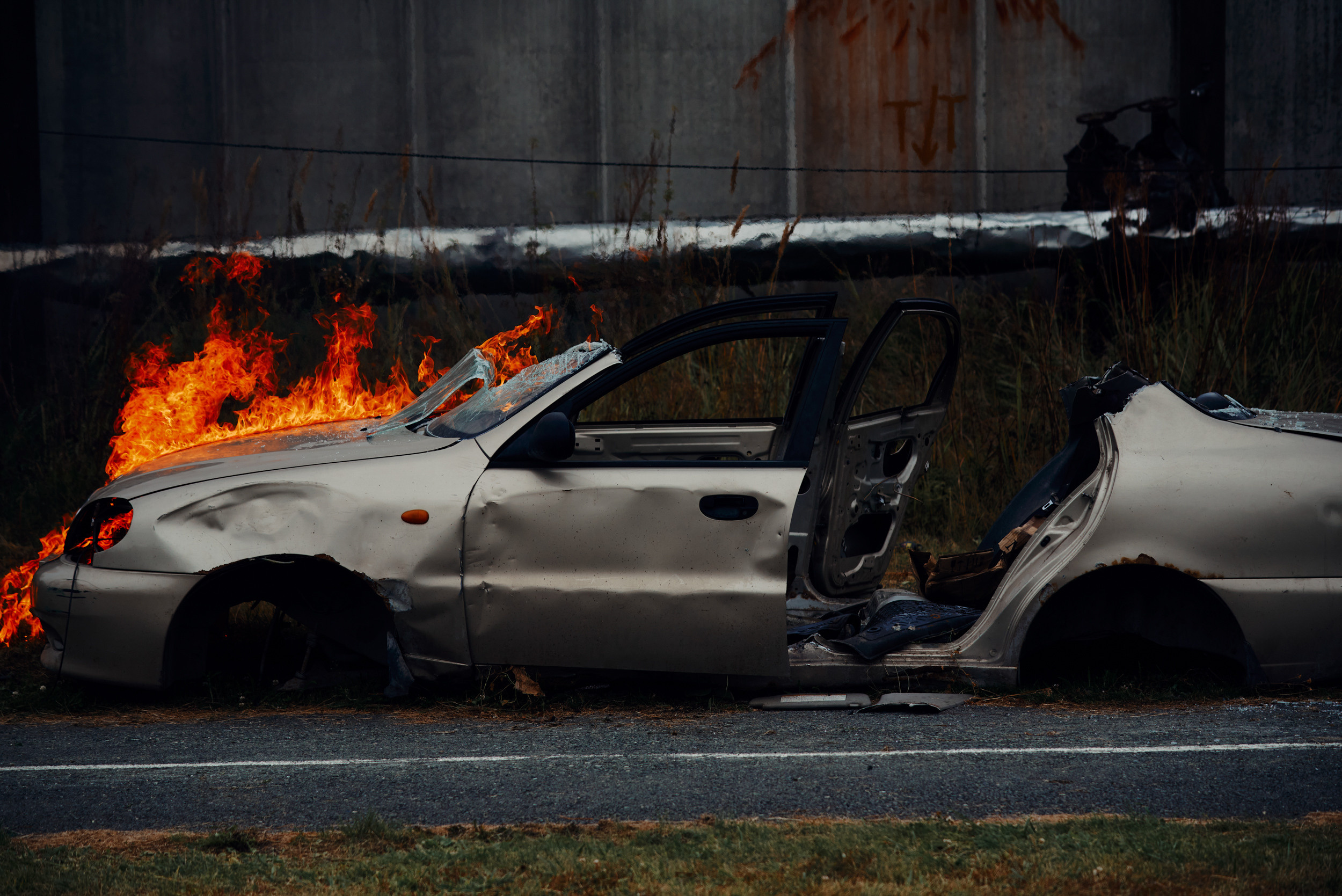 Аванпост. Снимаю всё, кроме похорон