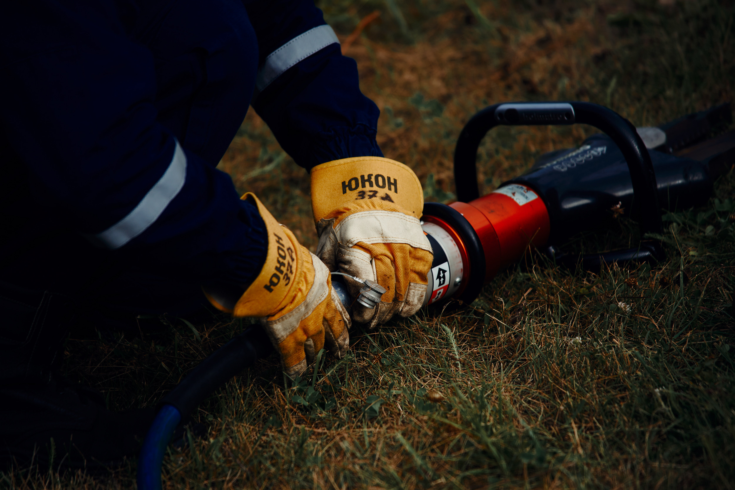Аванпост. Снимаю всё, кроме похорон