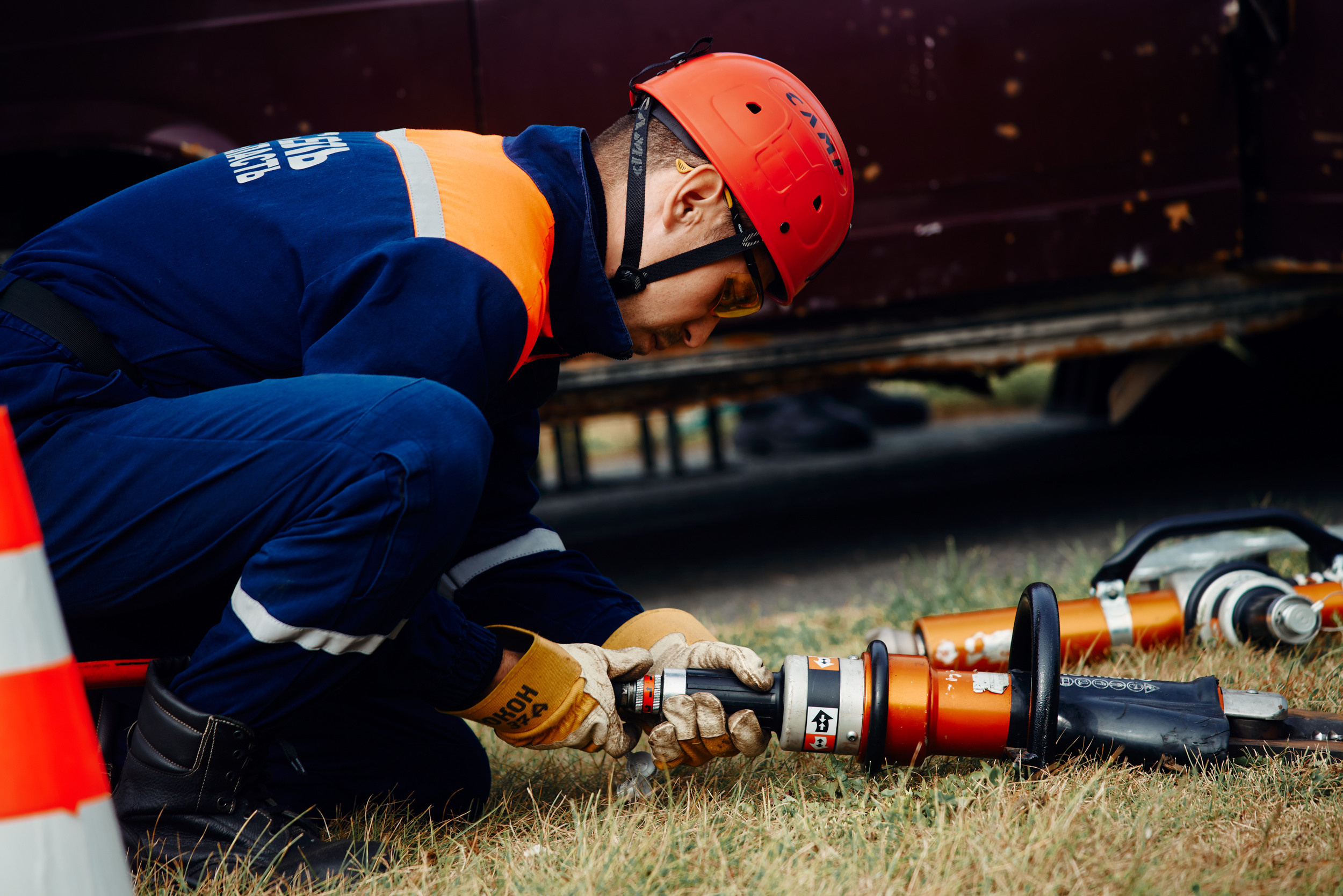 Аванпост. Снимаю всё, кроме похорон