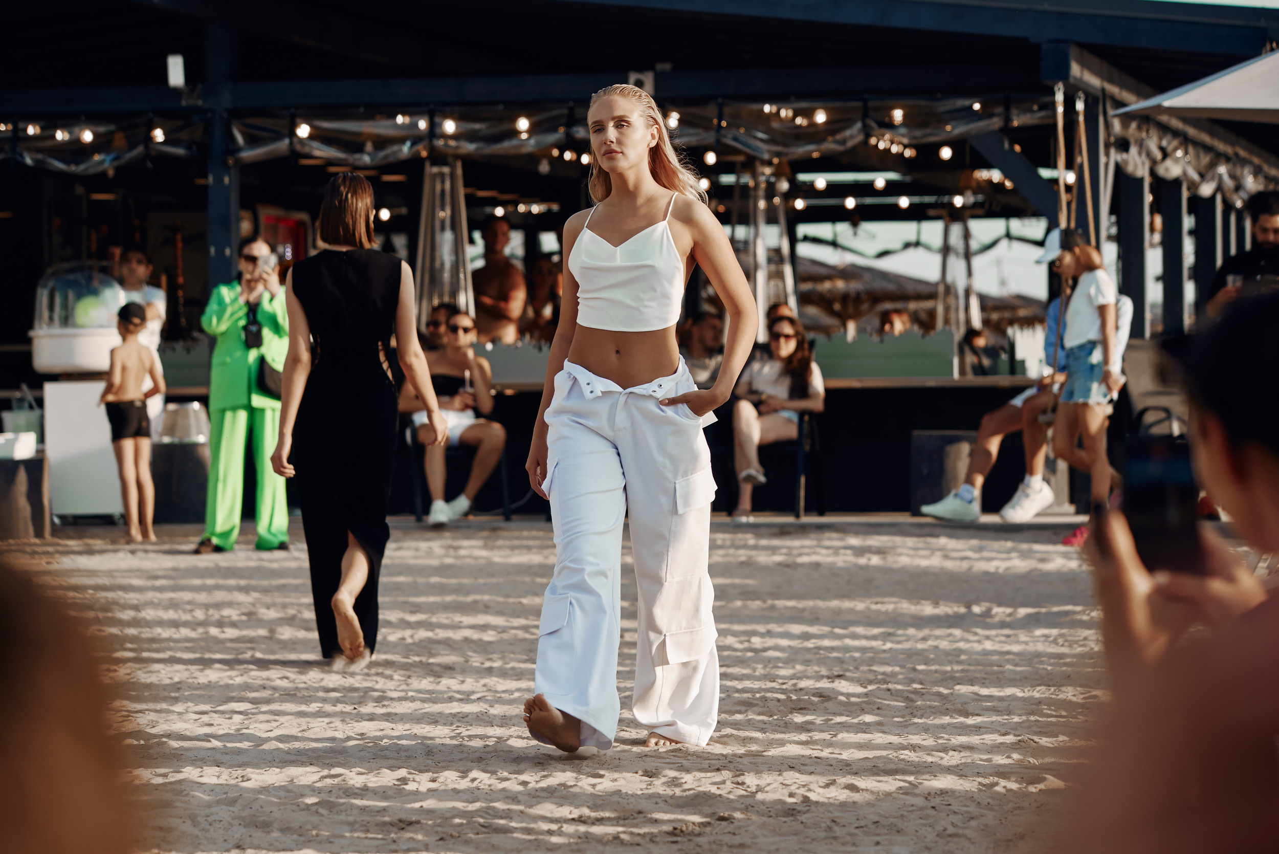 Липовое Демонстрация моделей одежды. Снимаю всё, кроме похорон