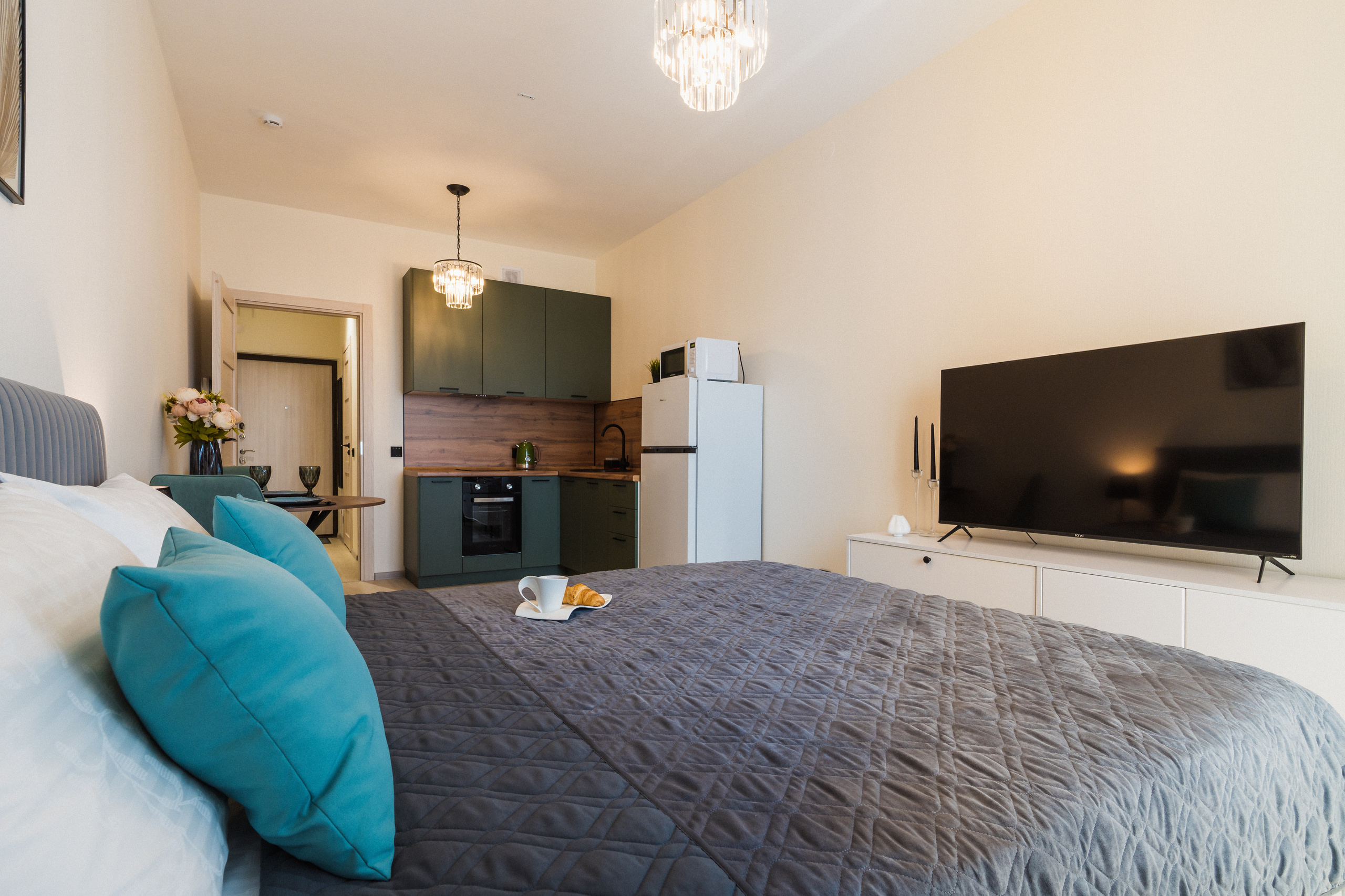 Студия на Тосина, 6. Святослав Буньков | фотограф