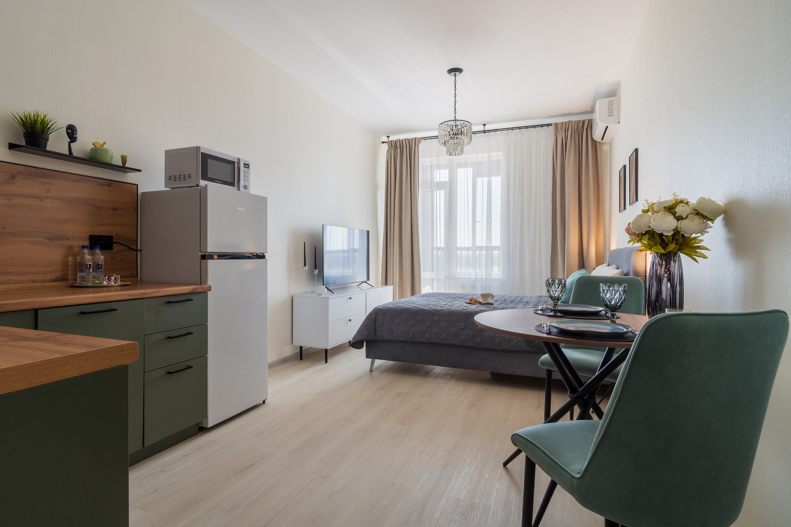 Студия на Тосина, 6. Святослав Буньков | фотограф