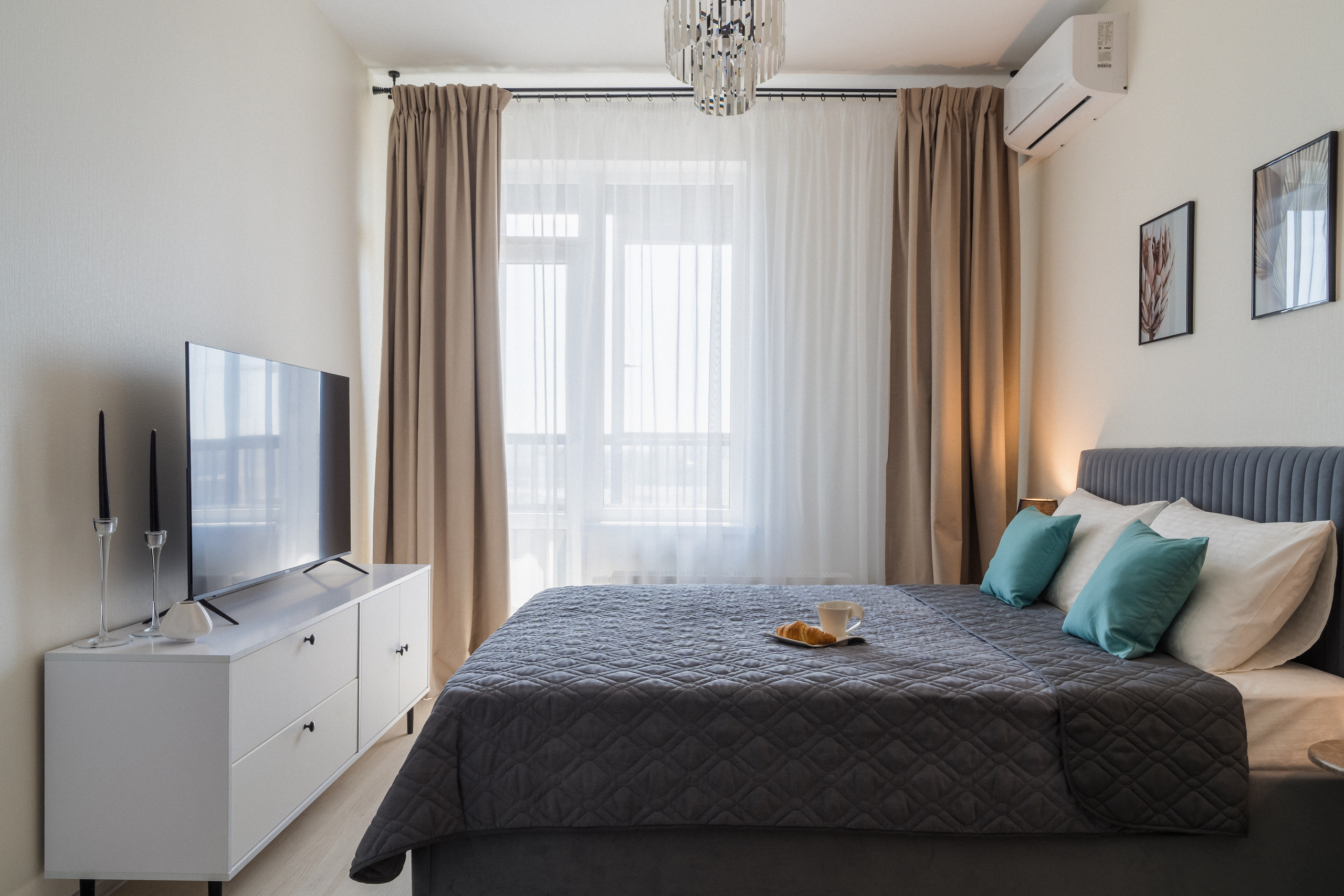 Студия на Тосина, 6. Святослав Буньков | фотограф