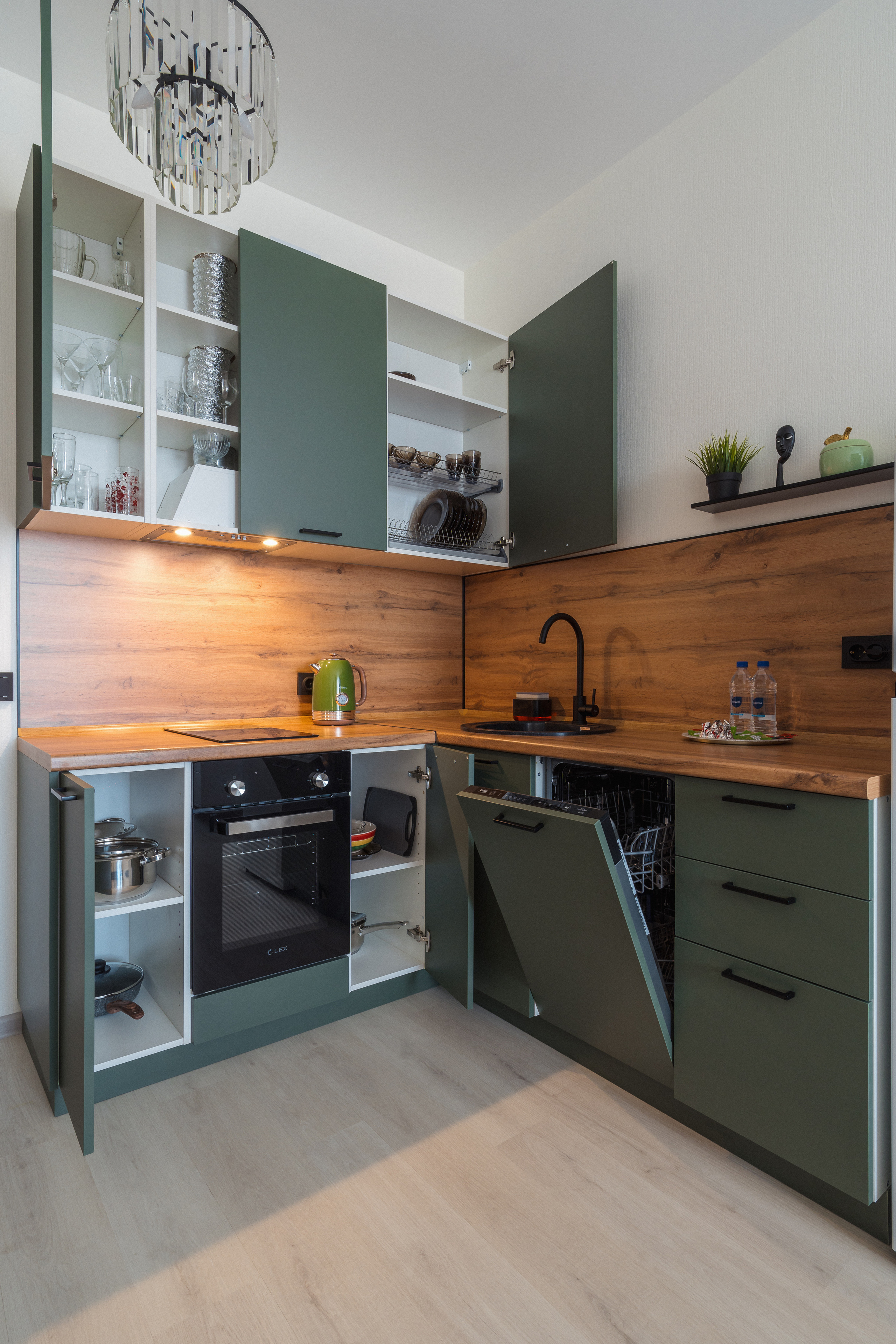 Студия на Тосина, 6. Святослав Буньков | фотограф