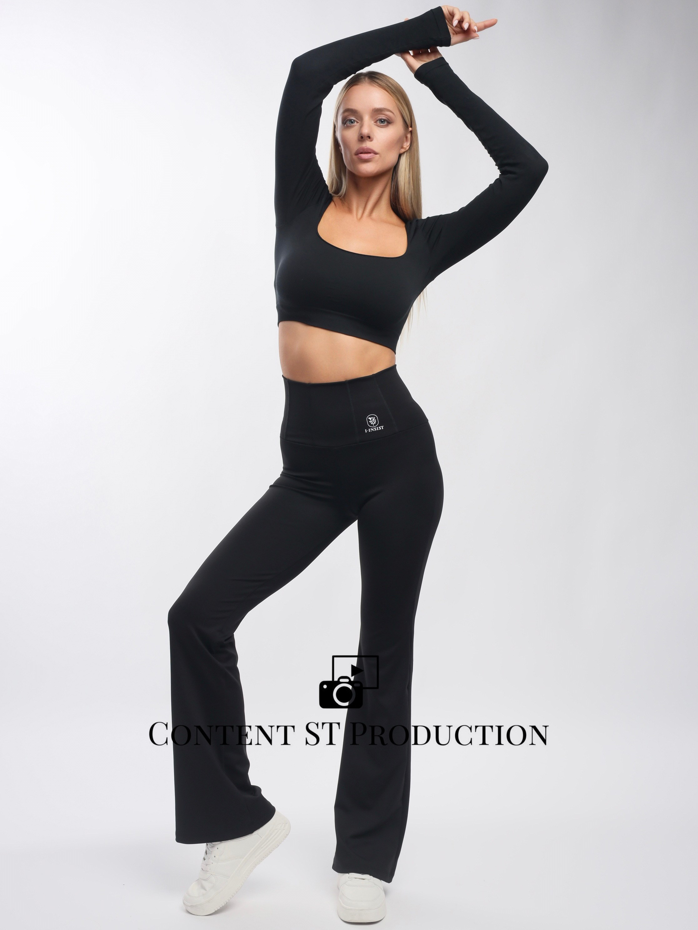 Съемка одежды для брендов, маркетплейса. Contentstproduction