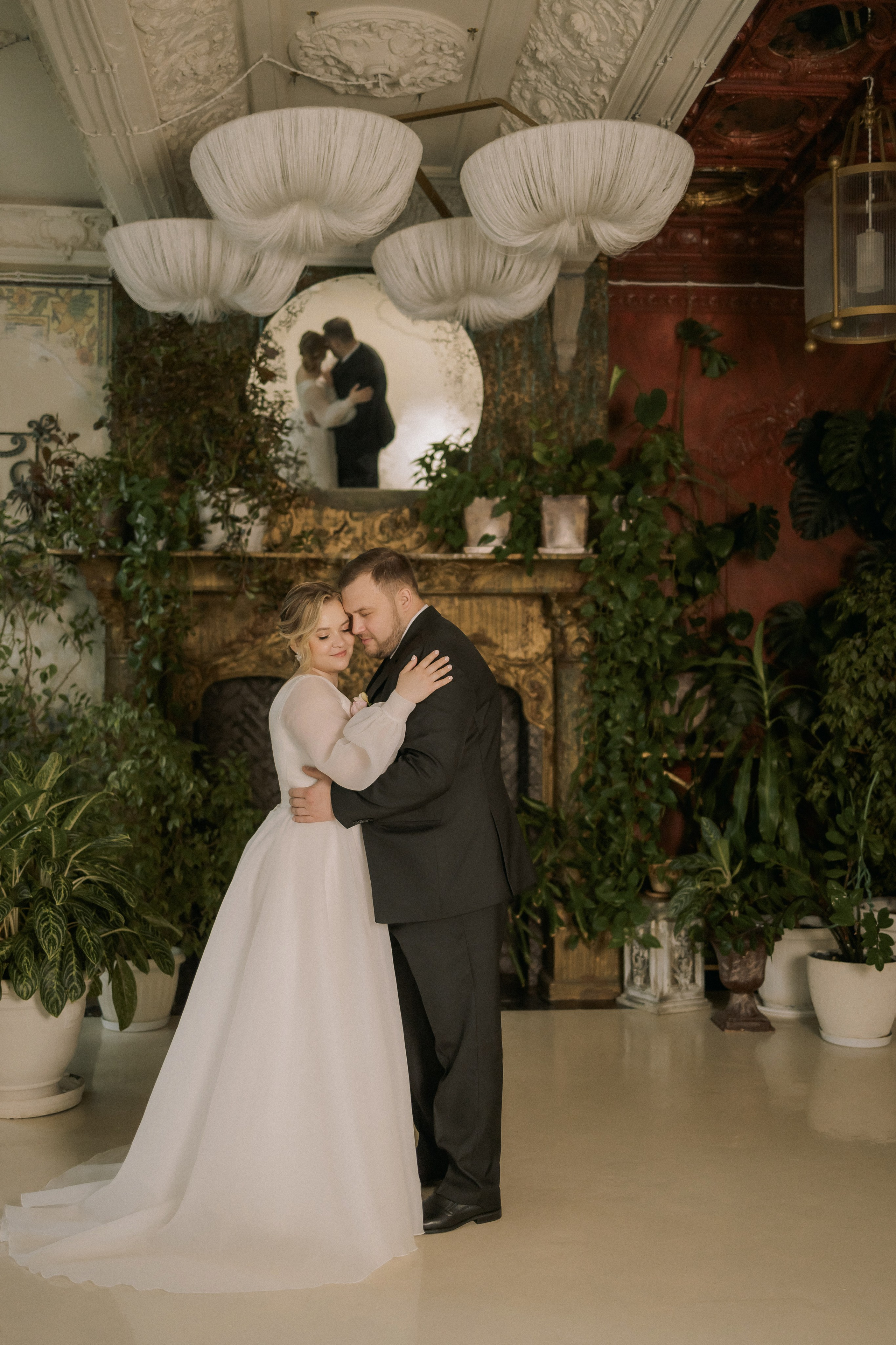 Анастасия и Сергей. Свадебная прогулка. Свадебная фотография. Арина Рубах