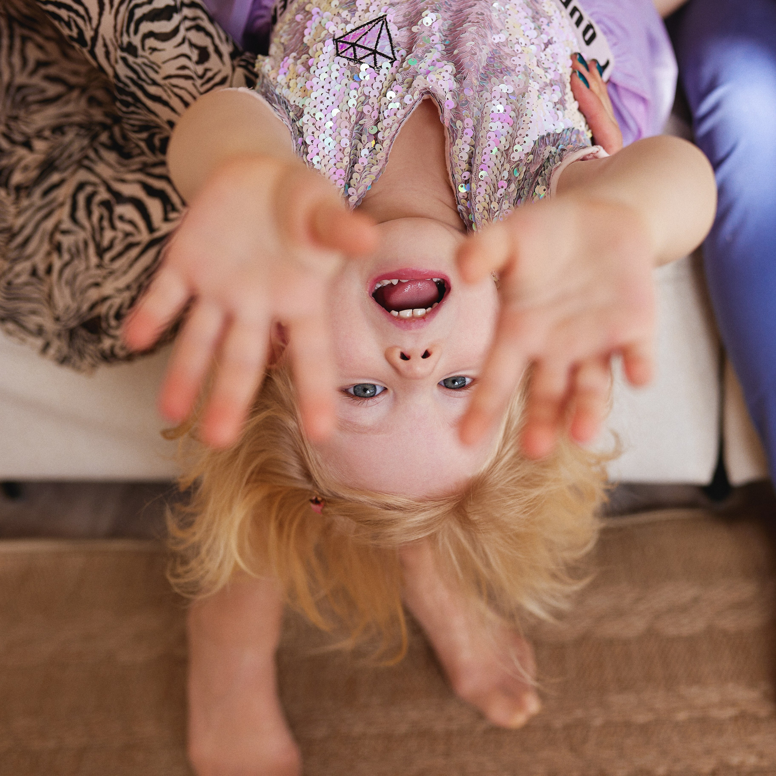 Семейная фотосессия в фотостудии Молоко