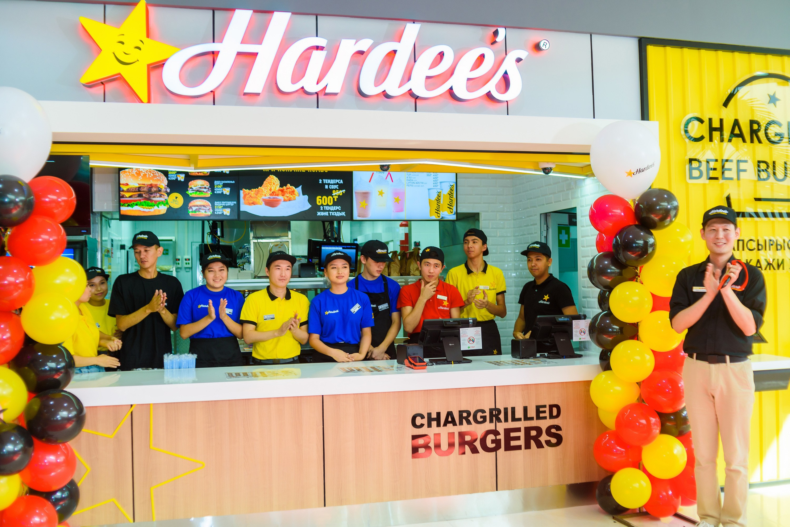 Репортажная съемка в Шымкенте — репортажный фотограф Михаил Клёшев. Михаил Клёшев — Профессиональный фотограф в Шымкенте и области