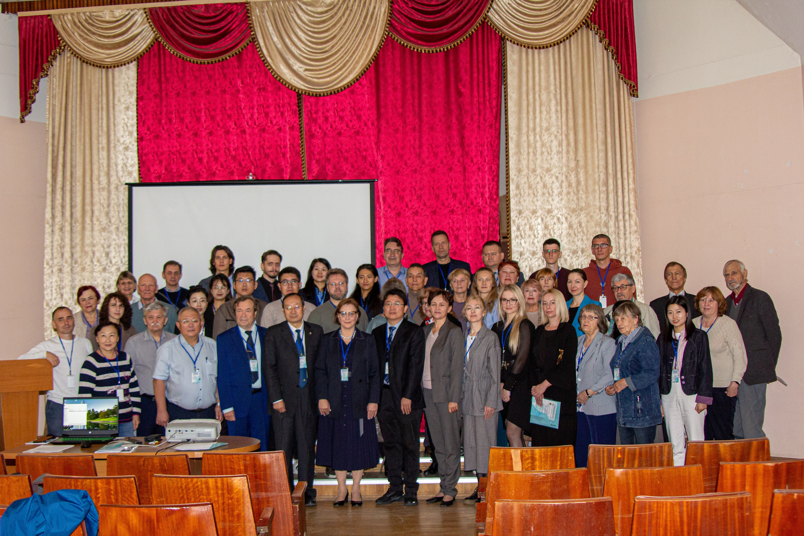 Конференция «Регионы нового освоения. Фотограф в Хабаровске Юлия Чванова