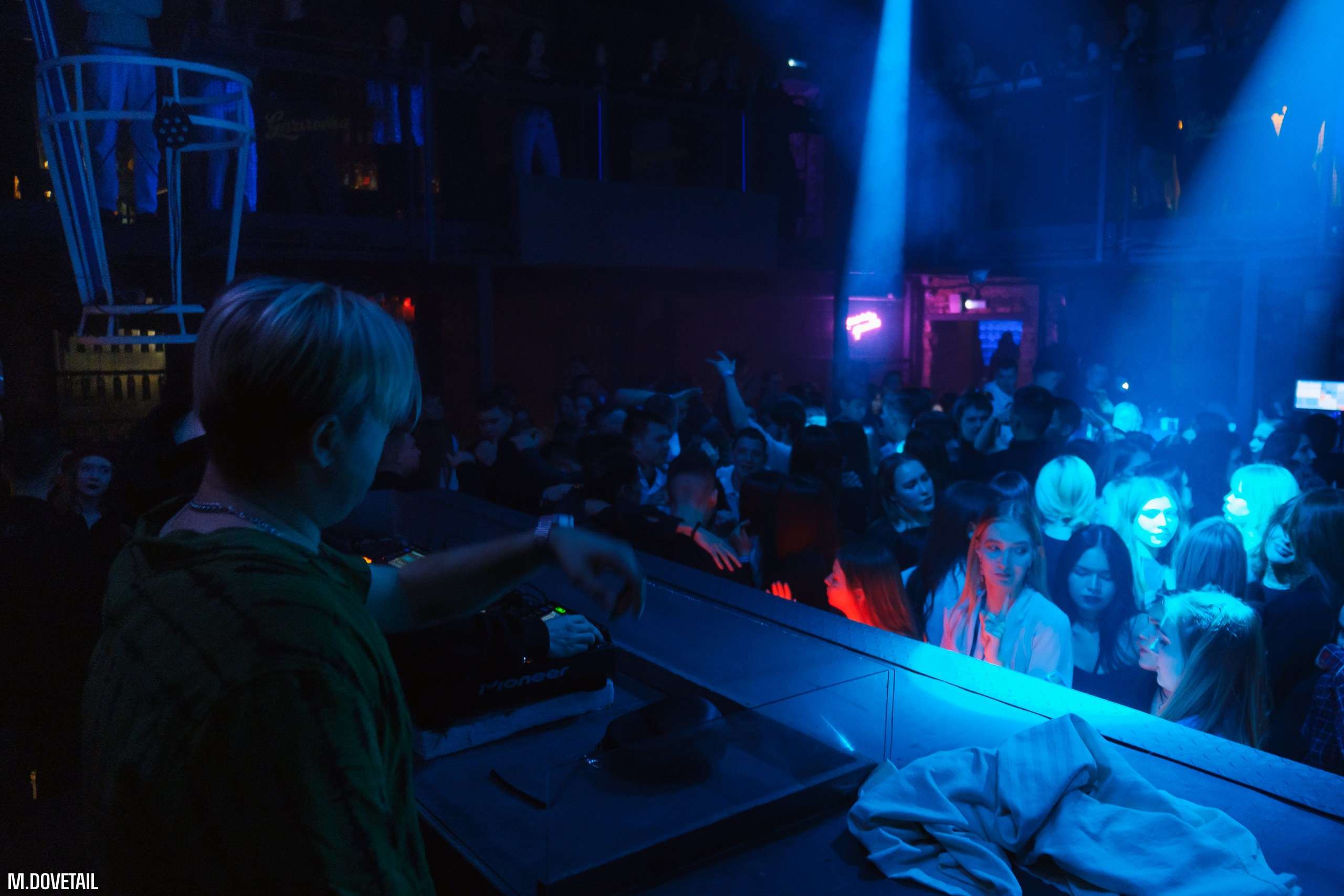 ПОСВЯТ ЧГПУ 2024 | MEMES PARTY. Mike Dovetail | Портретный и репортажный фотограф