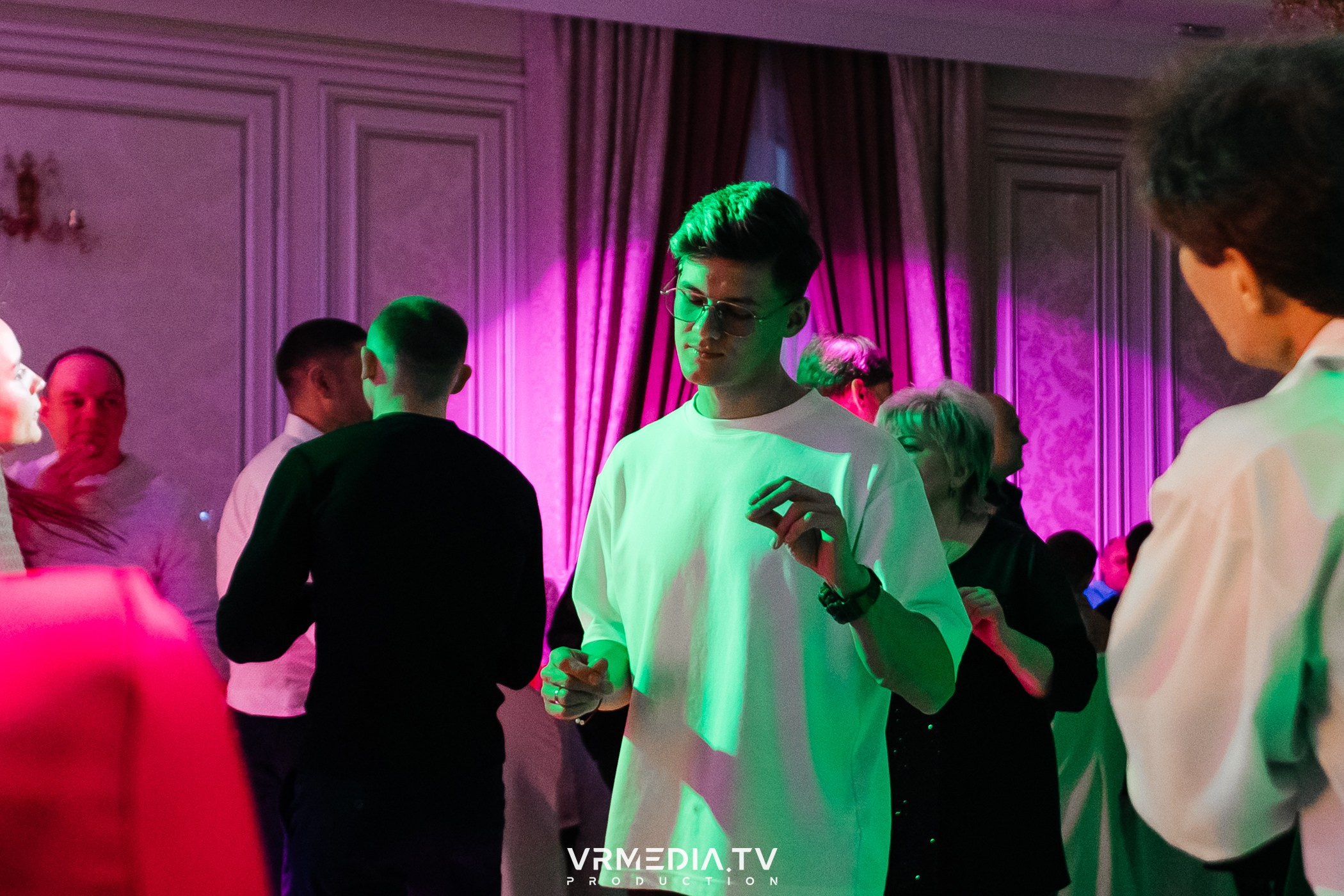 Выходные в ресторане «Лазурный берег»