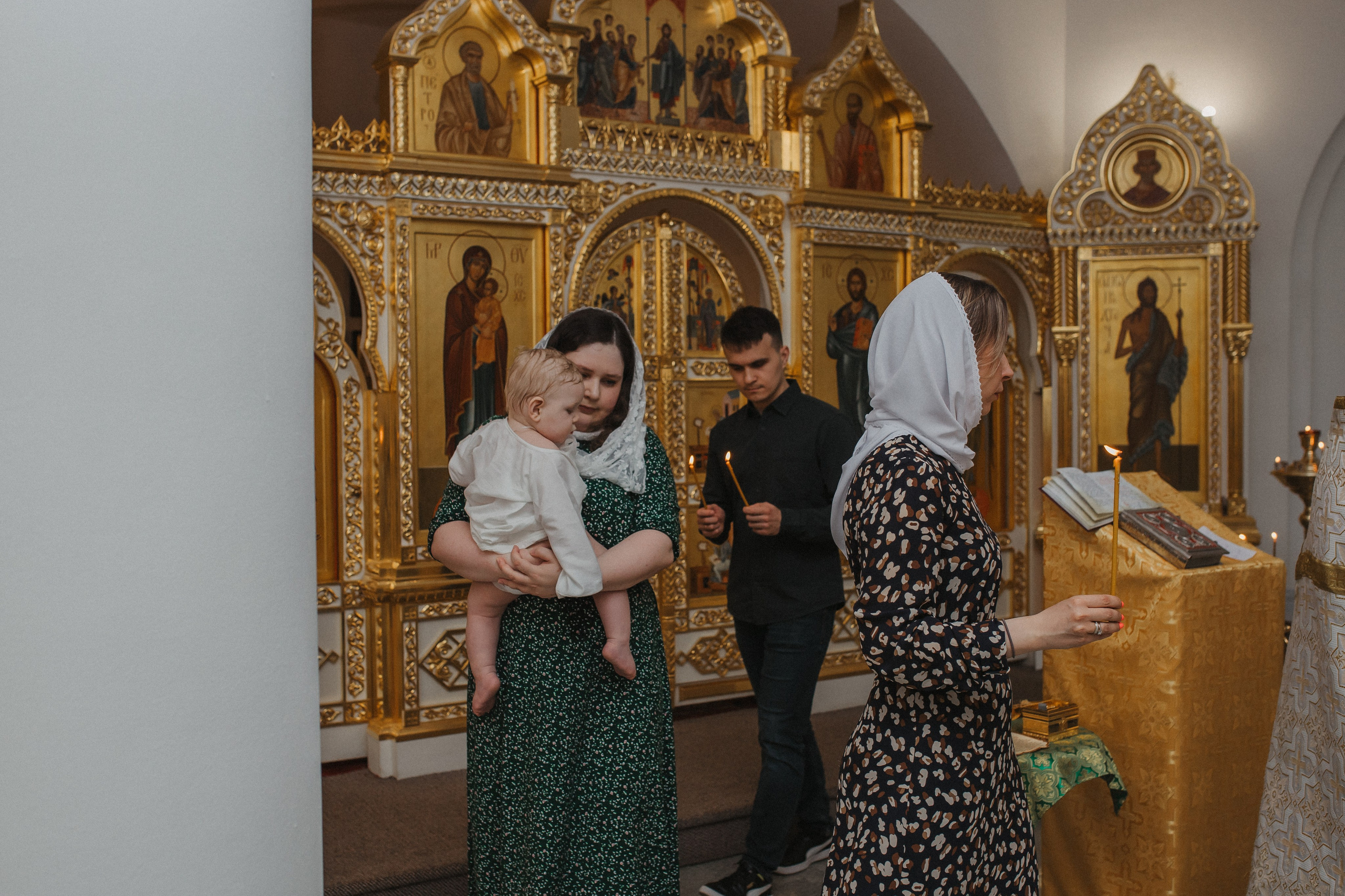 Крещение Матвей. Семейный и домашний фотограф в Москве и МО Королева Валерия
