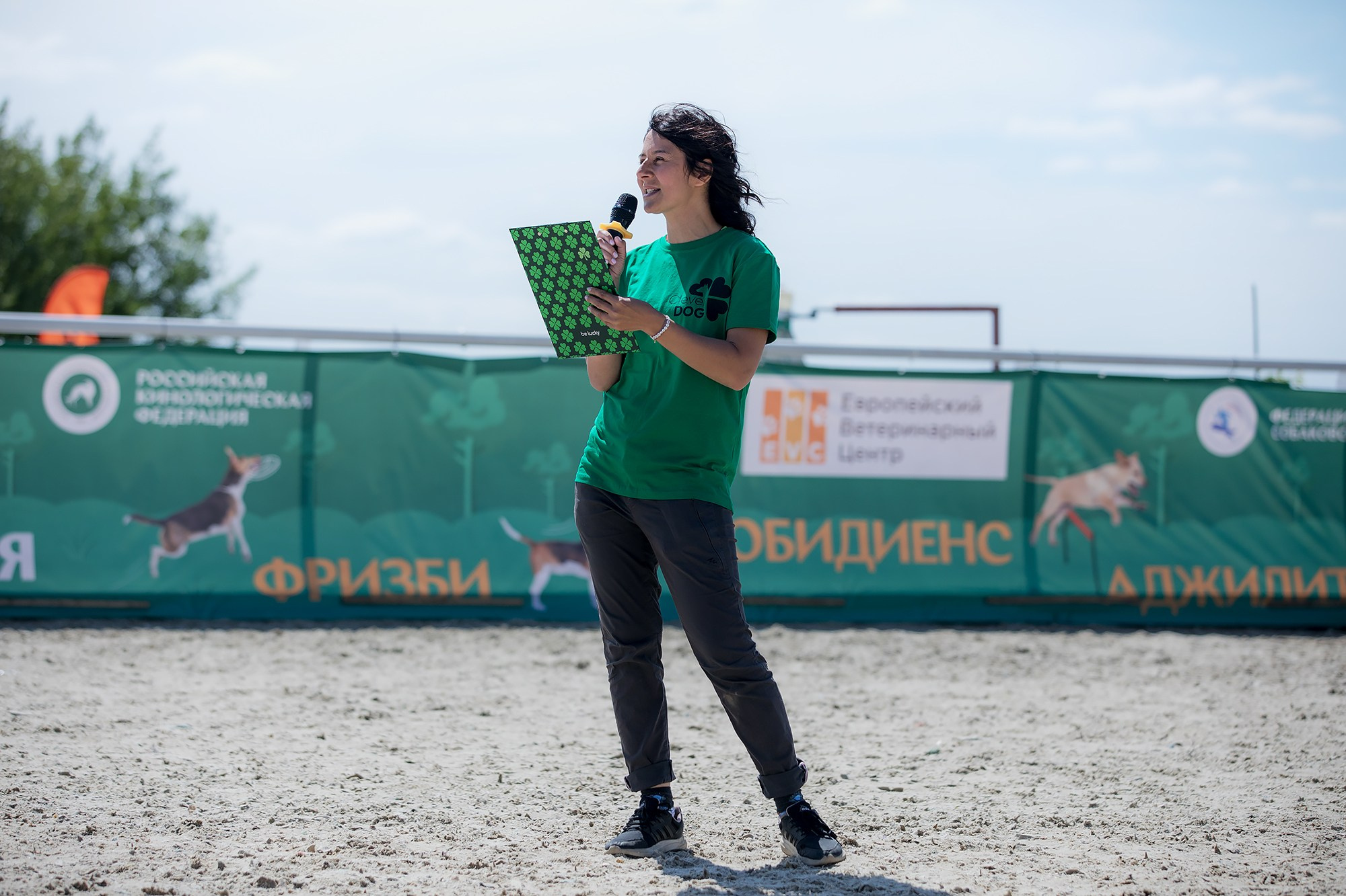 Показательные выступления по NoseWork на выставке «Россия». Фотограф-анималист Mary Mart — Москва, Питер