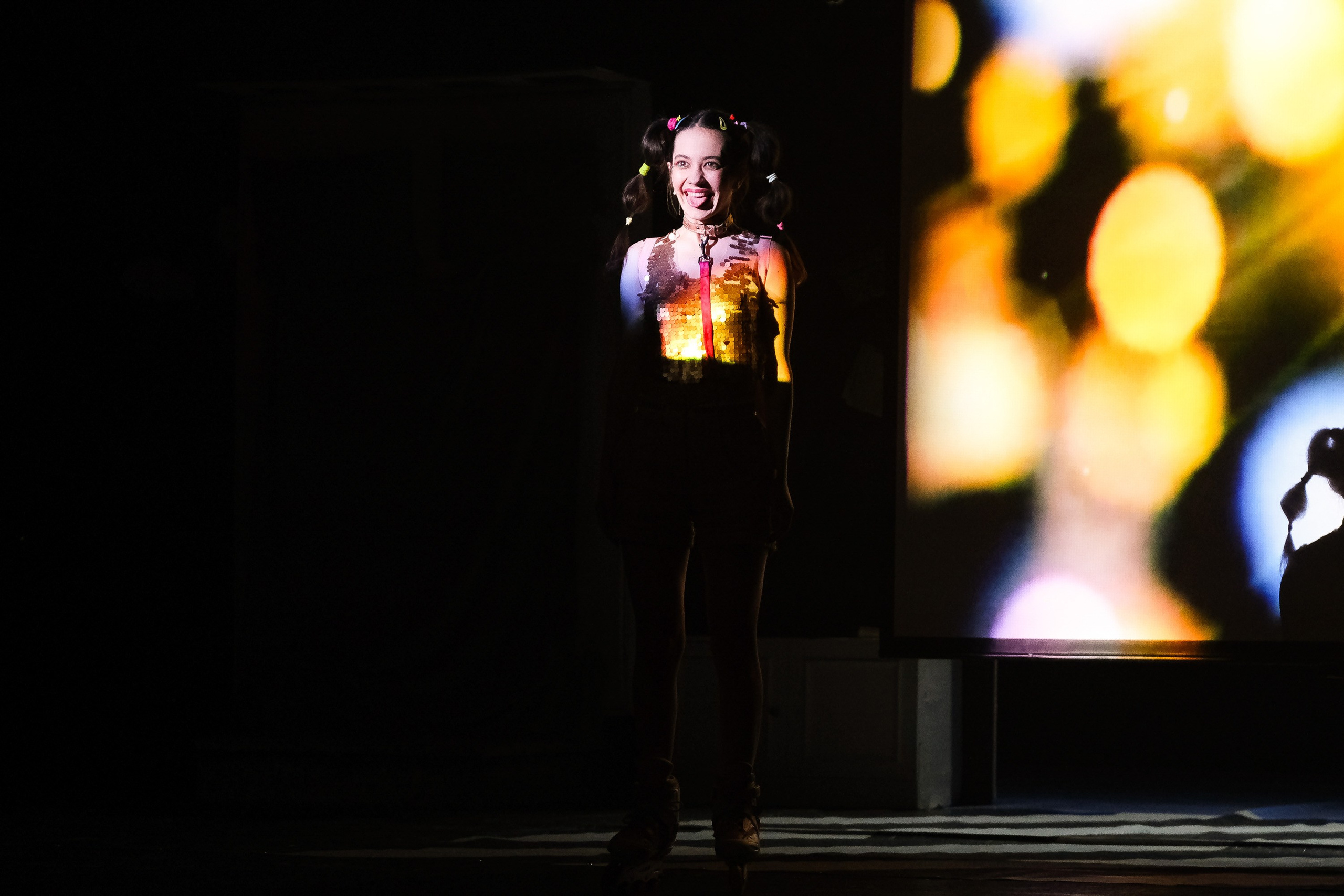 Ганди молчал по субботам. Фотограф Анатолий Деникин