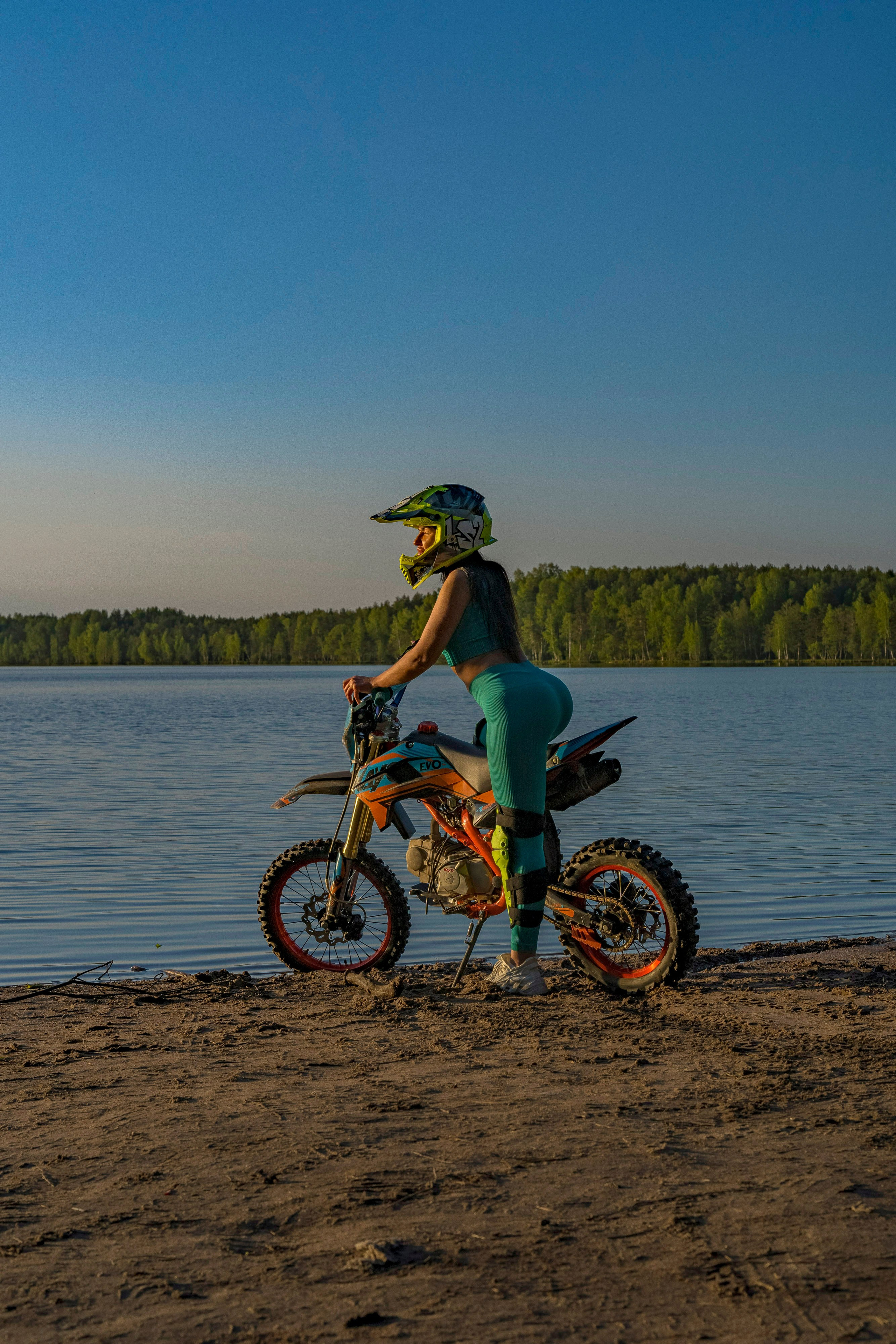 Екатерина. Графический дизайнер Илья Левченко
