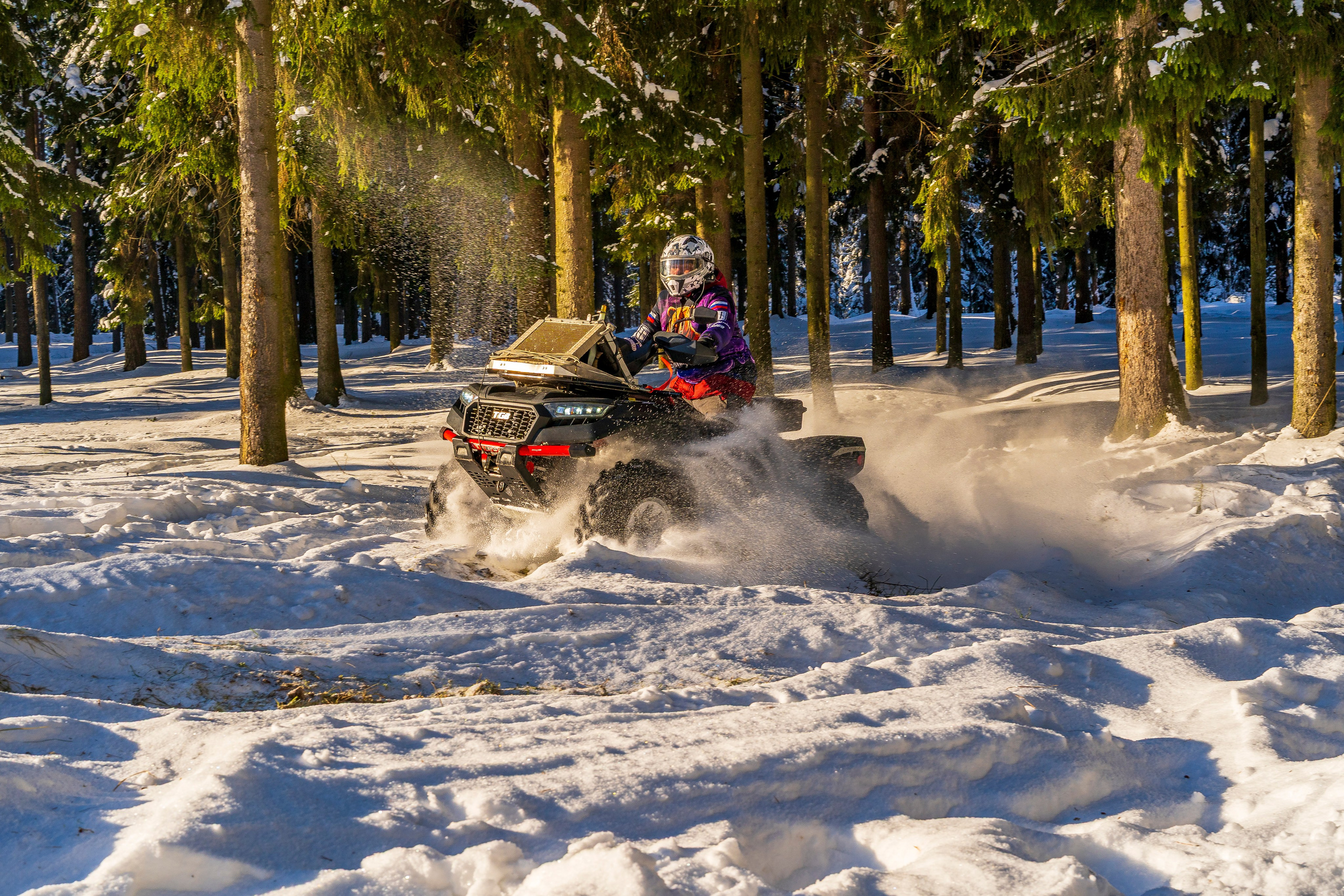 Кудрово ATV. Графический дизайнер Илья Левченко