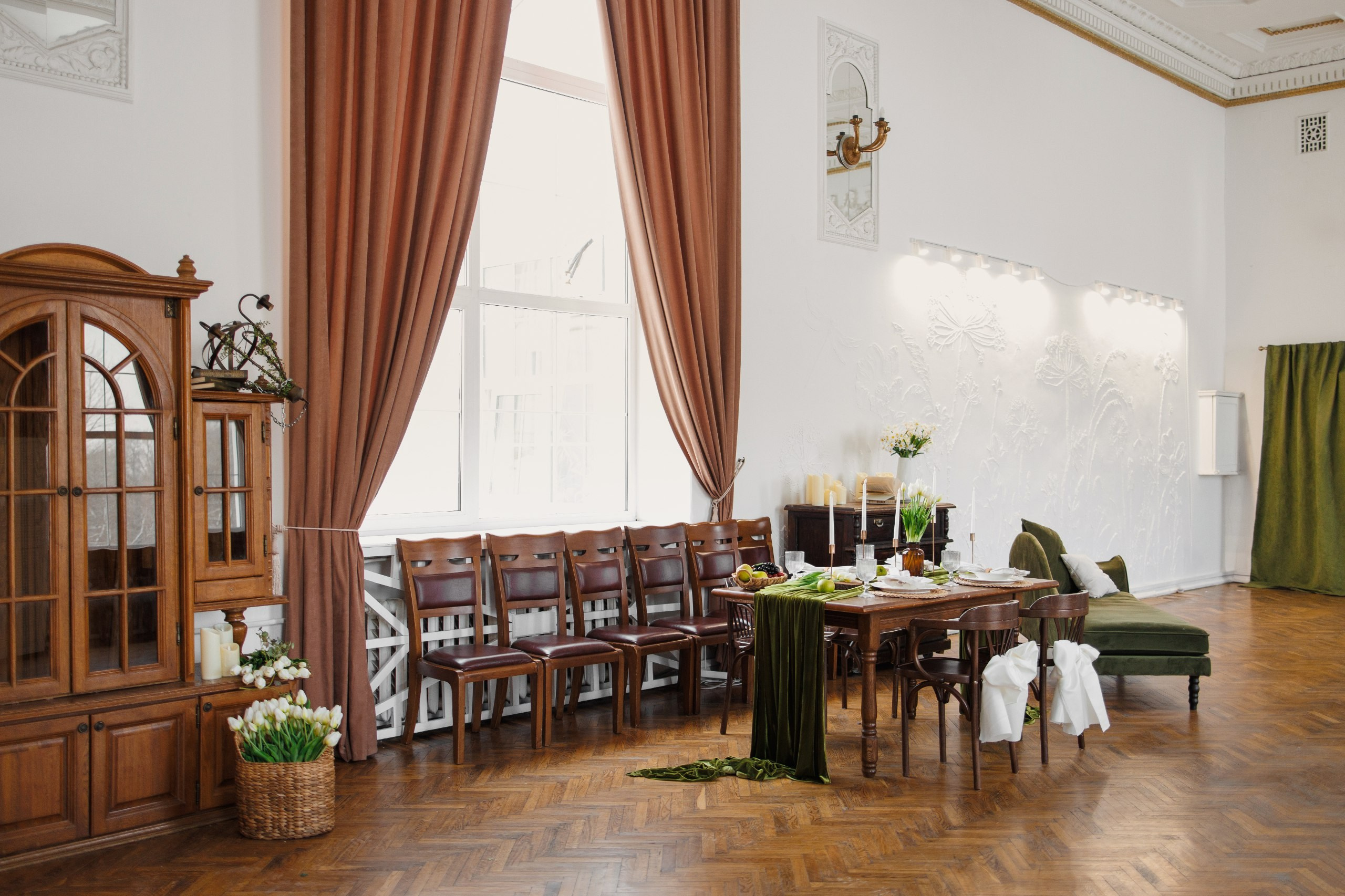 Главный зал. Фотостудия История Воронеж