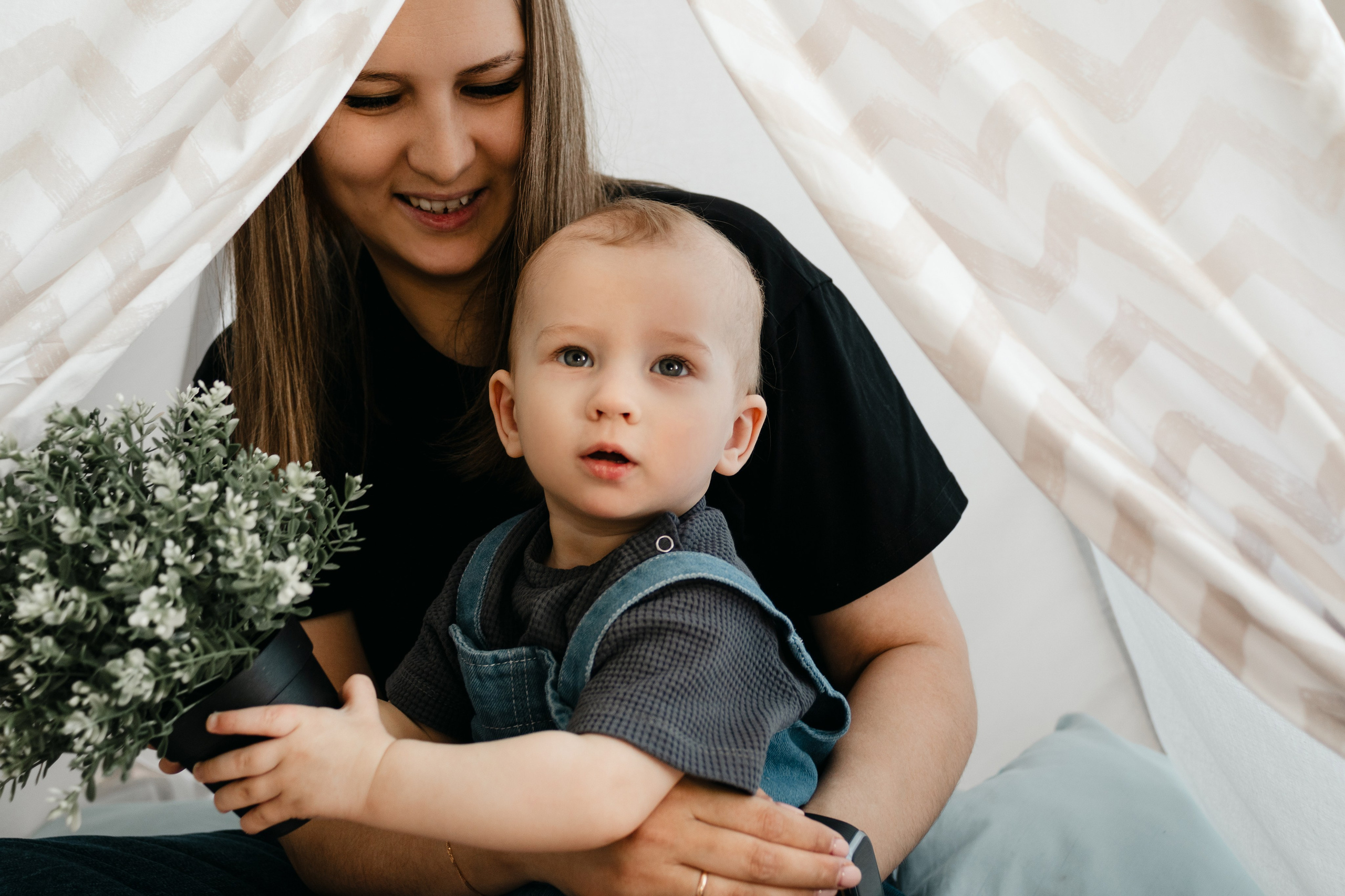 Маленький Саша в LeonaStage. Фотограф в Челябинске Любовь Денисенко