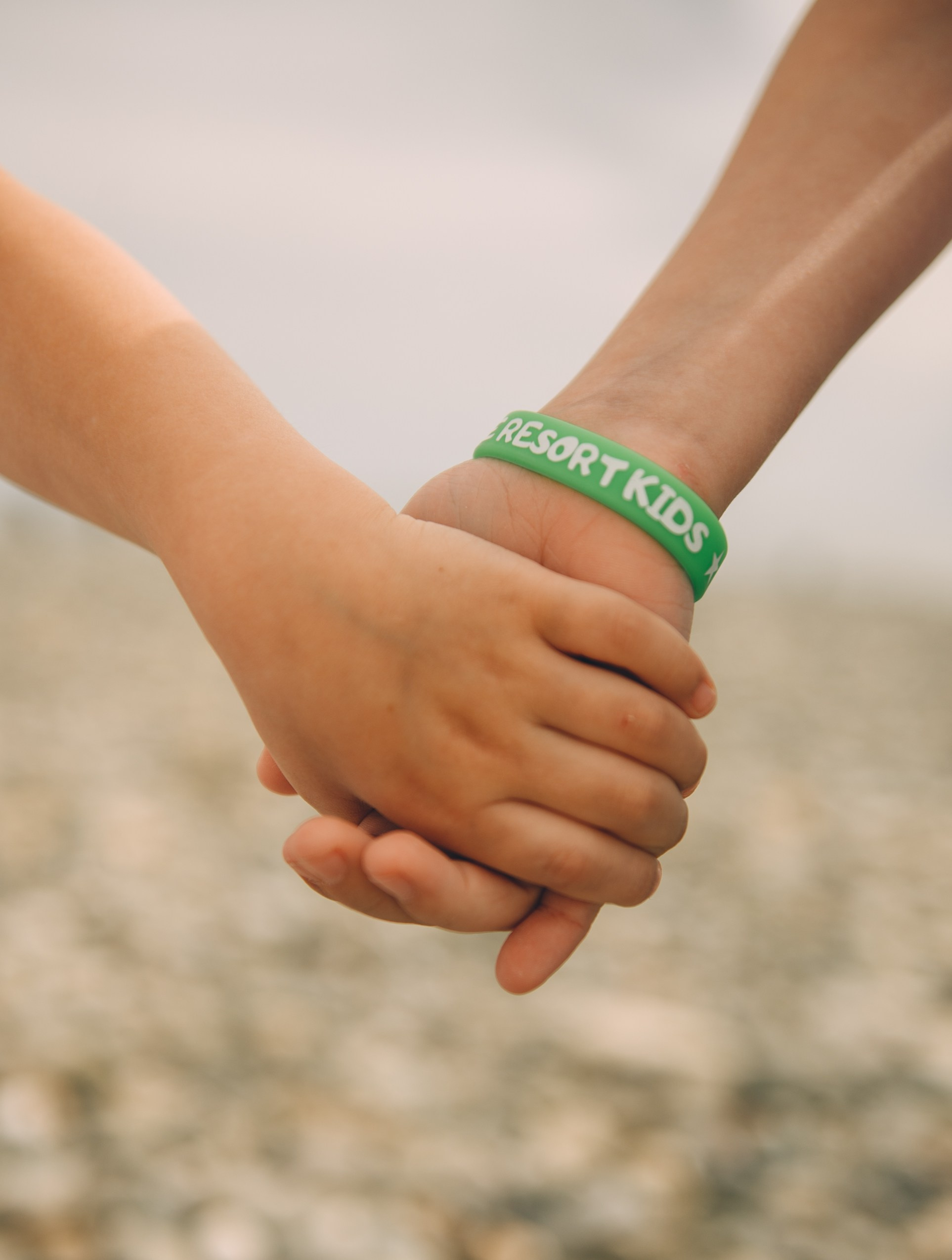 Отец-герой с двумя сыновьями непоседами. Свадебный и семейный фотограф София Невская