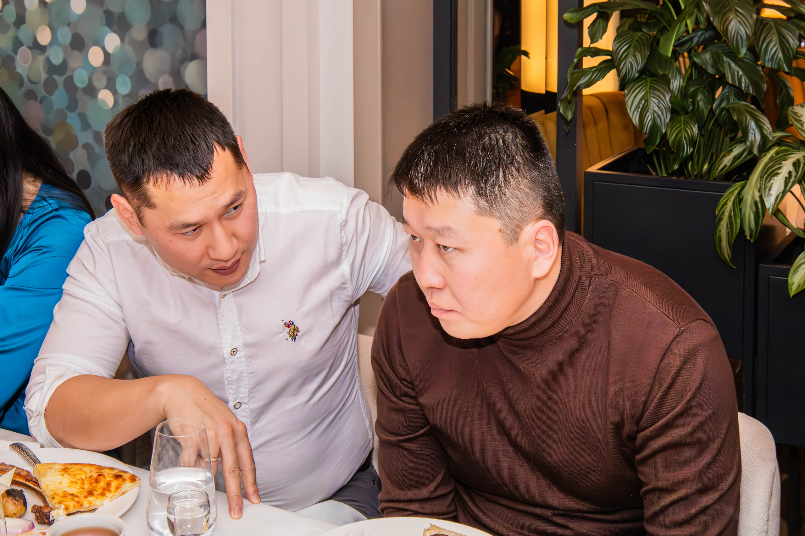 Съёмка в ресторане на День рождения для Булата. Семейный и свадебный фотограф в Москве и Домодедово Анна Авилочкина