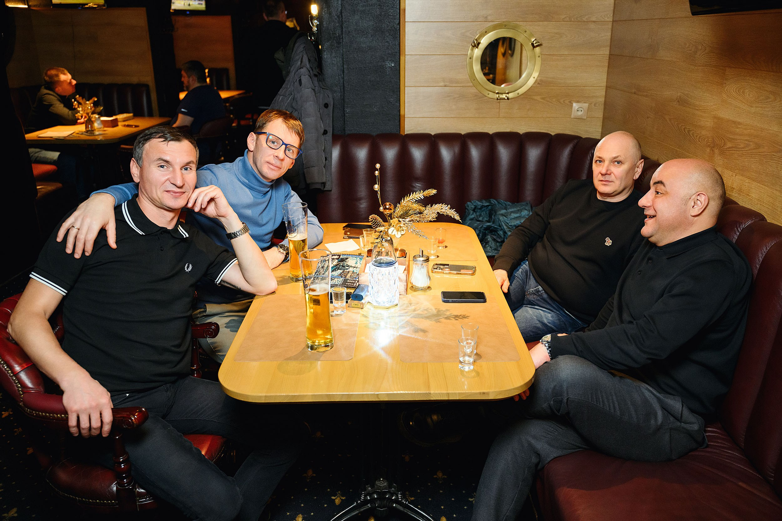 Фоторепортаж из бара Dreadnought. One Media Life: фоторепортажи, фотоотчеты с мероприятий и заведений