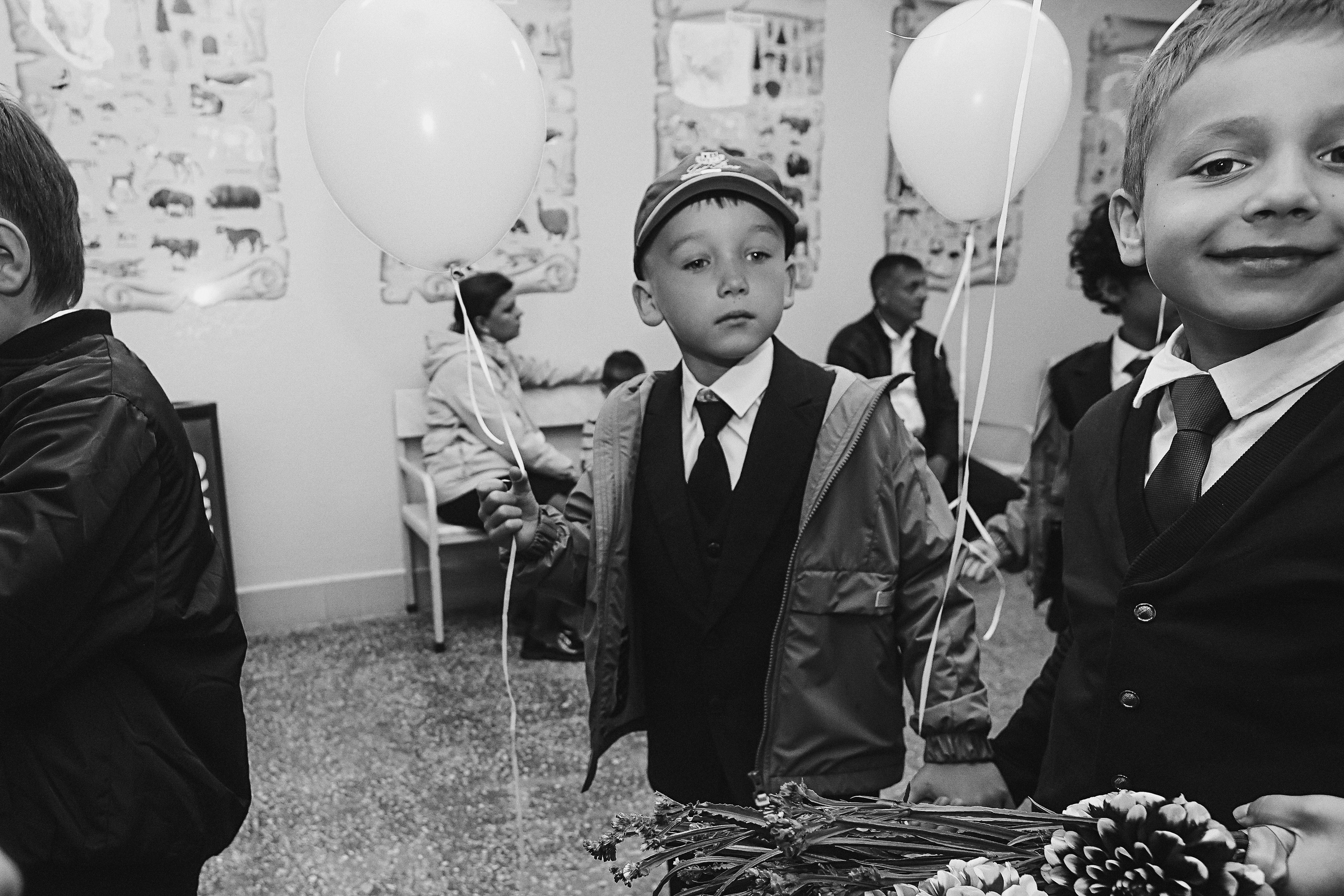 1 сентября линейка+кл час+портреты. Семейный фотограф Тюмень, фотограф на роды Салмина Мария