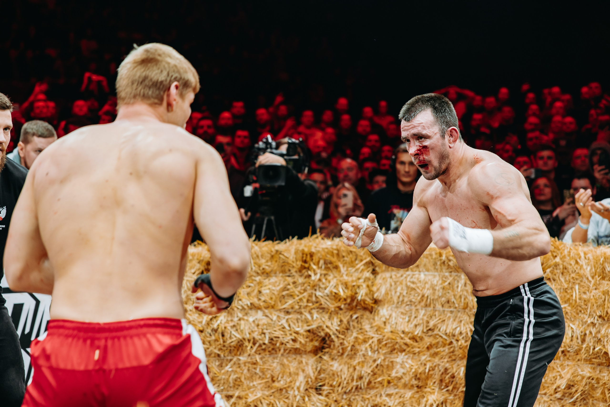 TOPDOG — 32. Фотограф в Саратове Александр Кухаренко. И не только в Саратове :)