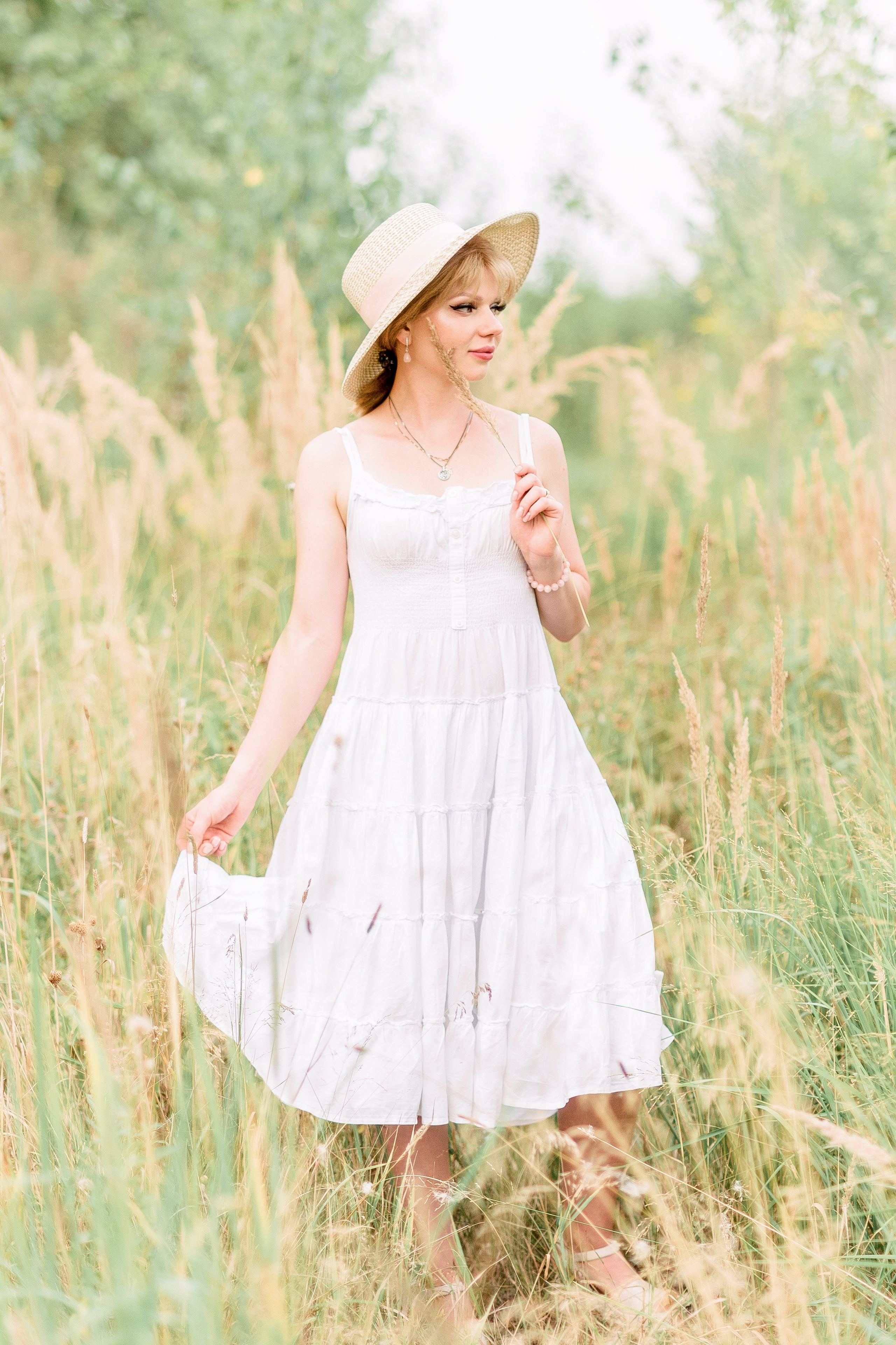 В поле. Фотограф Юлия Попова