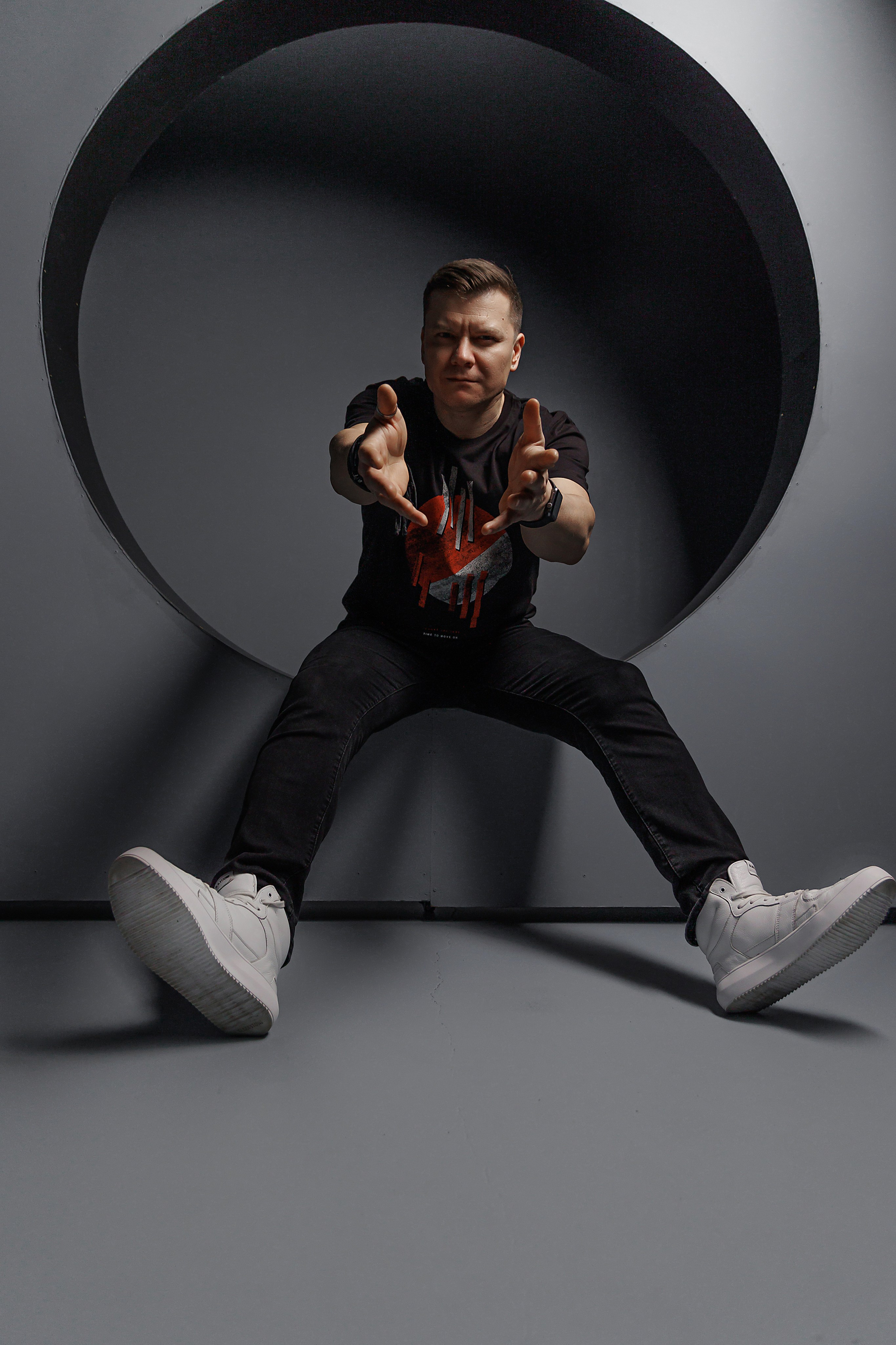 Портрет для рекламы DJ. Фотограф, видеограф