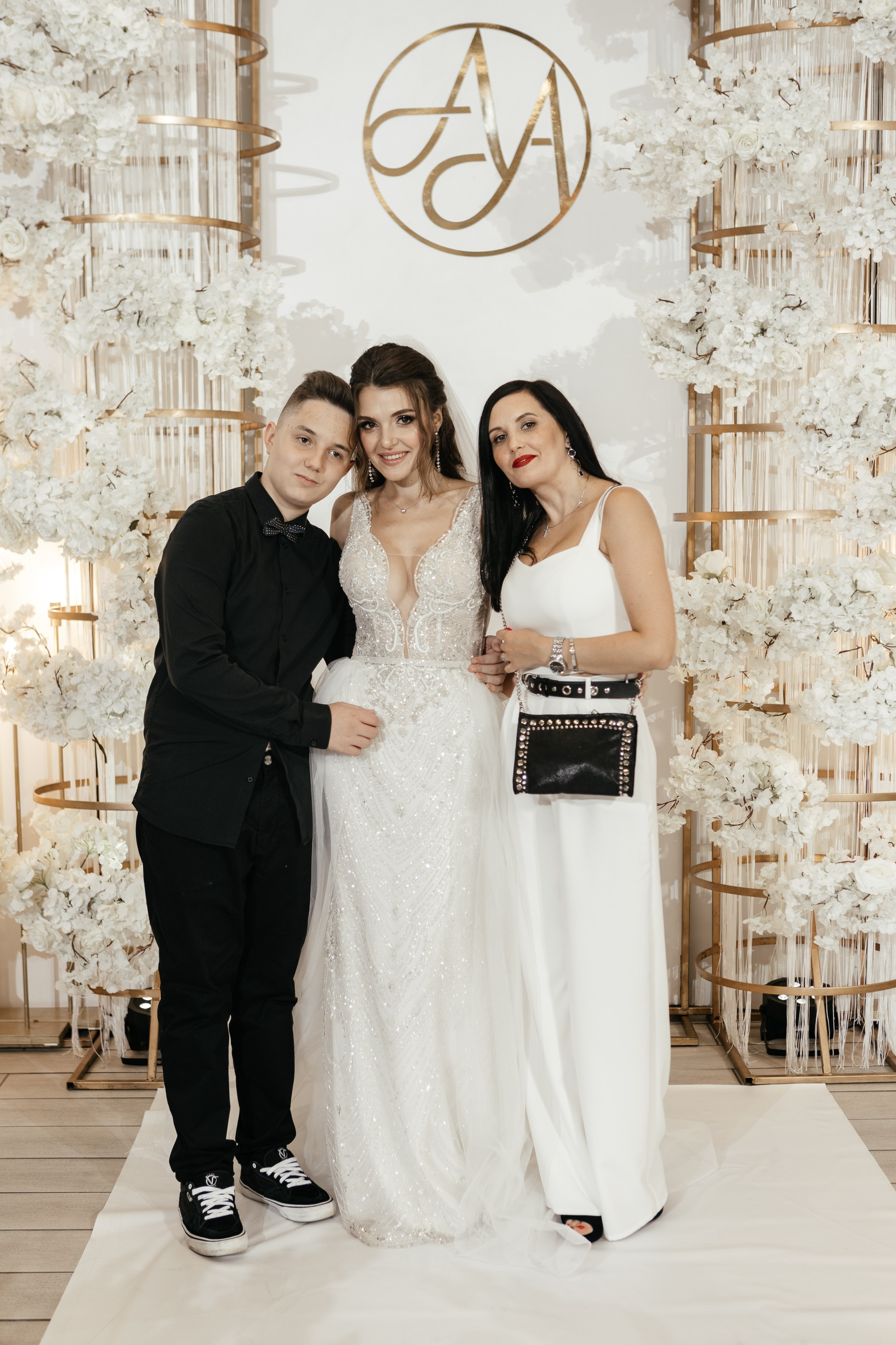 Свадебный фотограф Уфа — Руслан ГабдлисламовЖивые эмоции, красивые кадры, воспоминания на всю жизнь.Работаю по всей Республике Башкортоста. Свадебный фотограф Уфа Руслан Габдлисламов