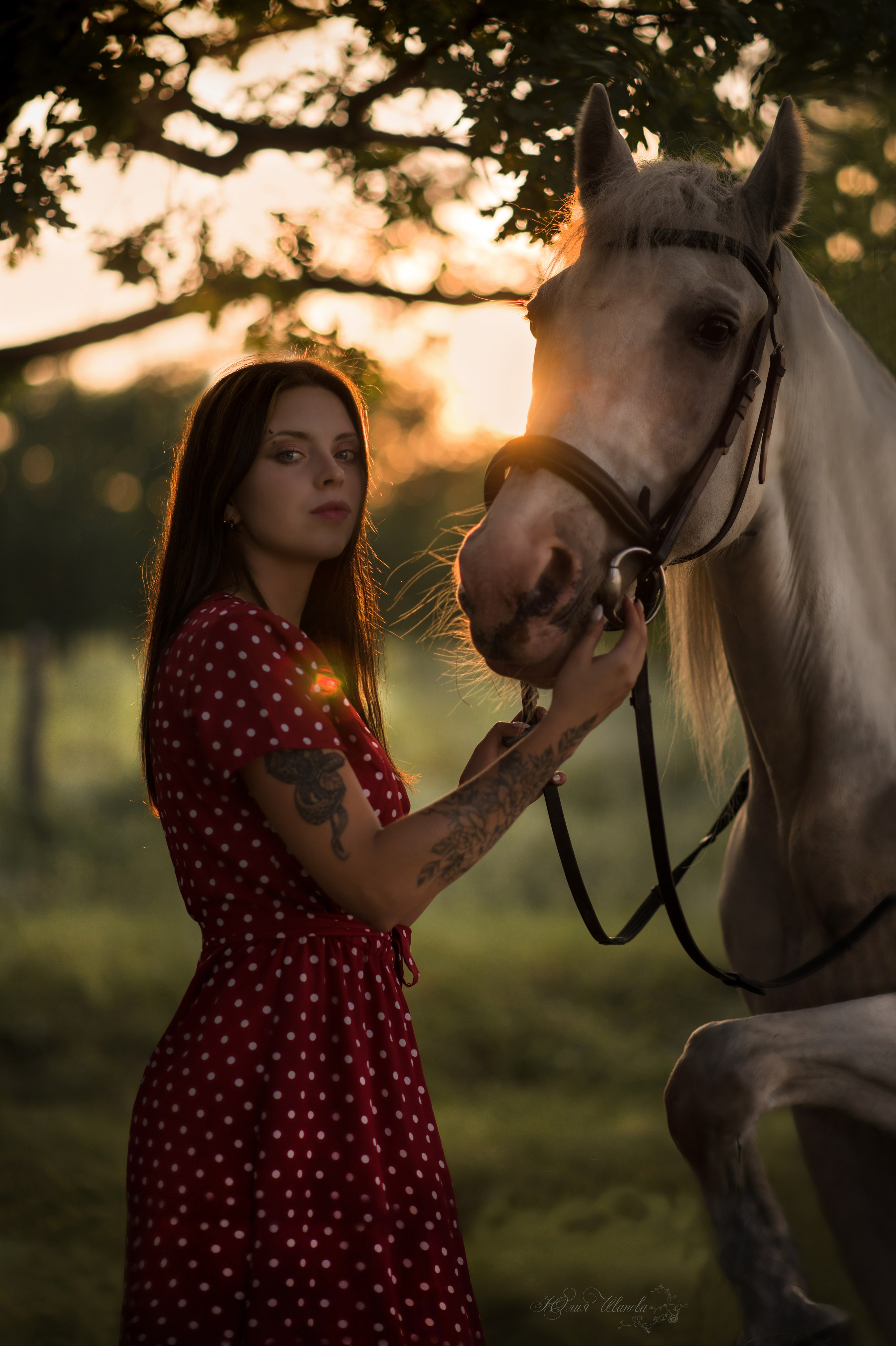 Девушки, Каспиец и Багрец. Конный фотограф в Саратове Юлия Иванова