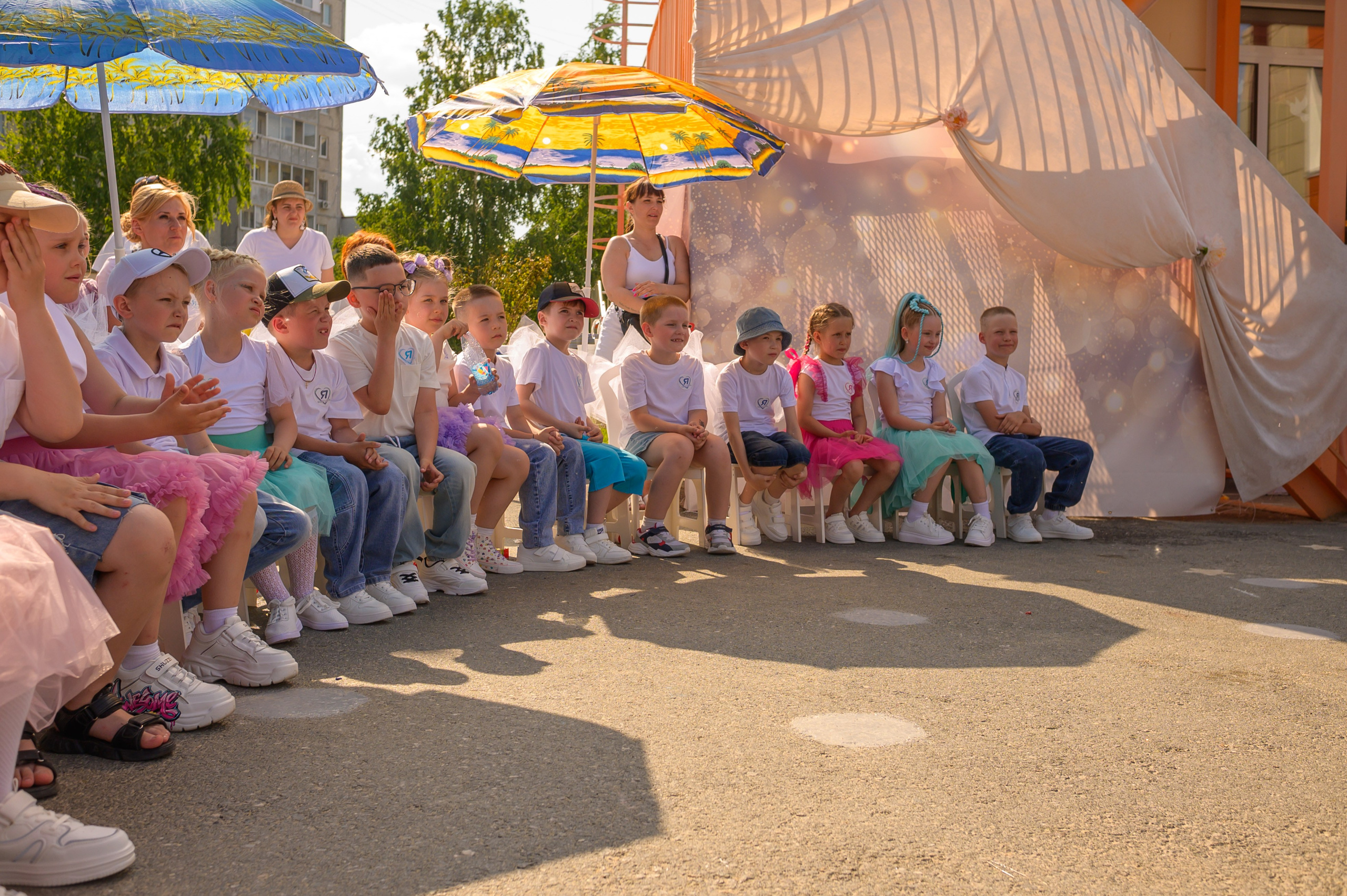 Репортаж выпускного группа «Фантазёры» 3 садик. Фотограф новорожденных, семейный детский в Тюмени Татьяна Морозова