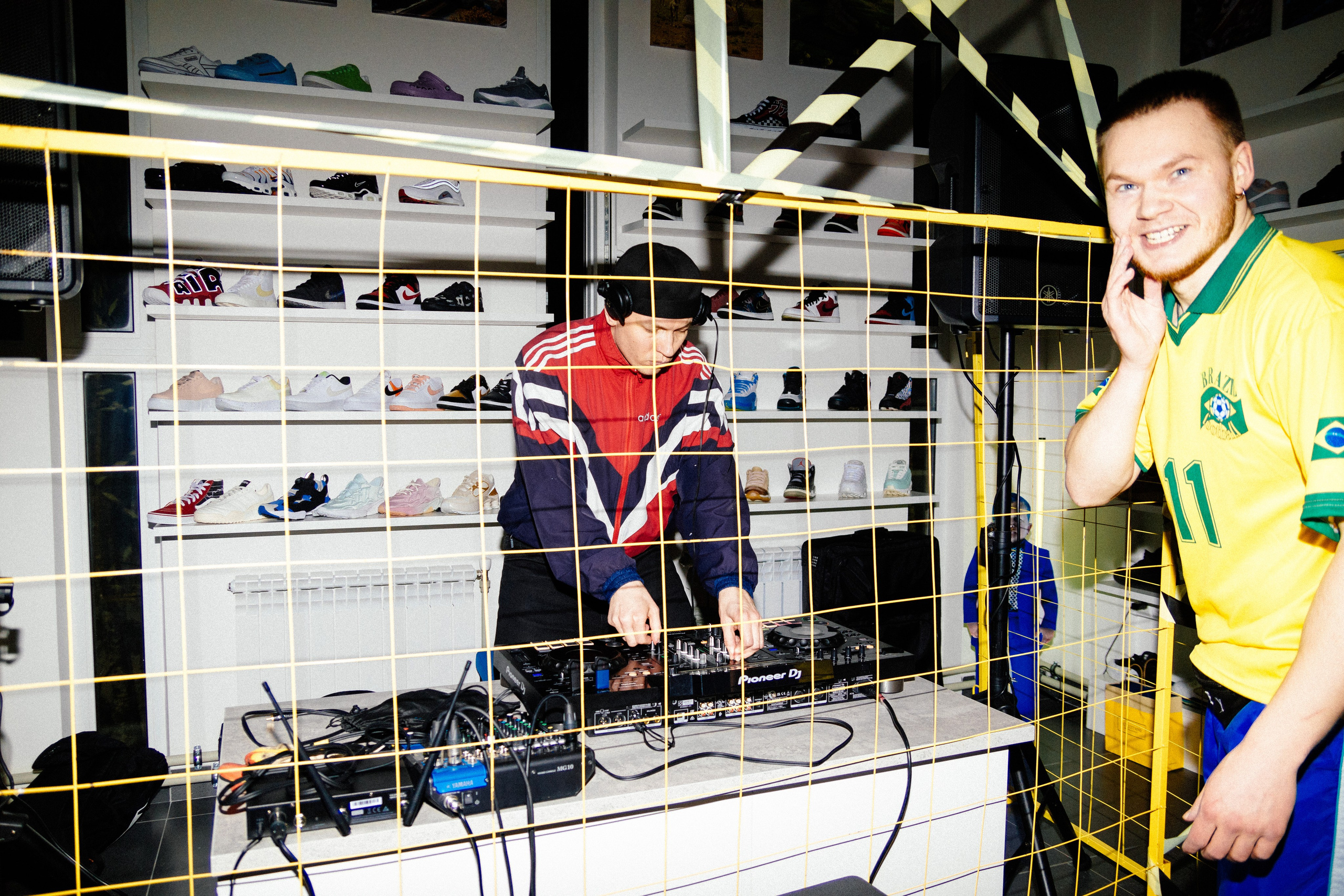 Тусовки. Фотограф Егор Огородов