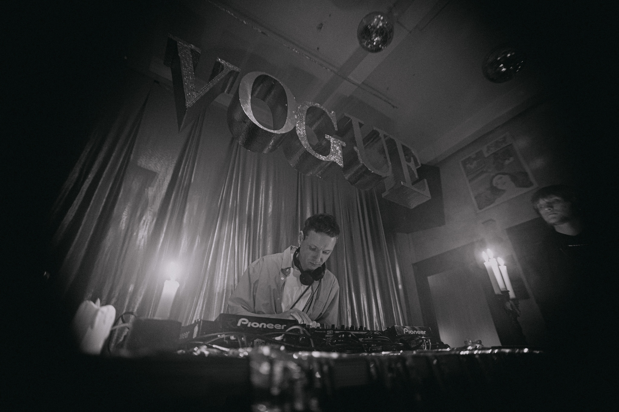 VOGUE BAL 14.02. Фотограф Егор Огородов