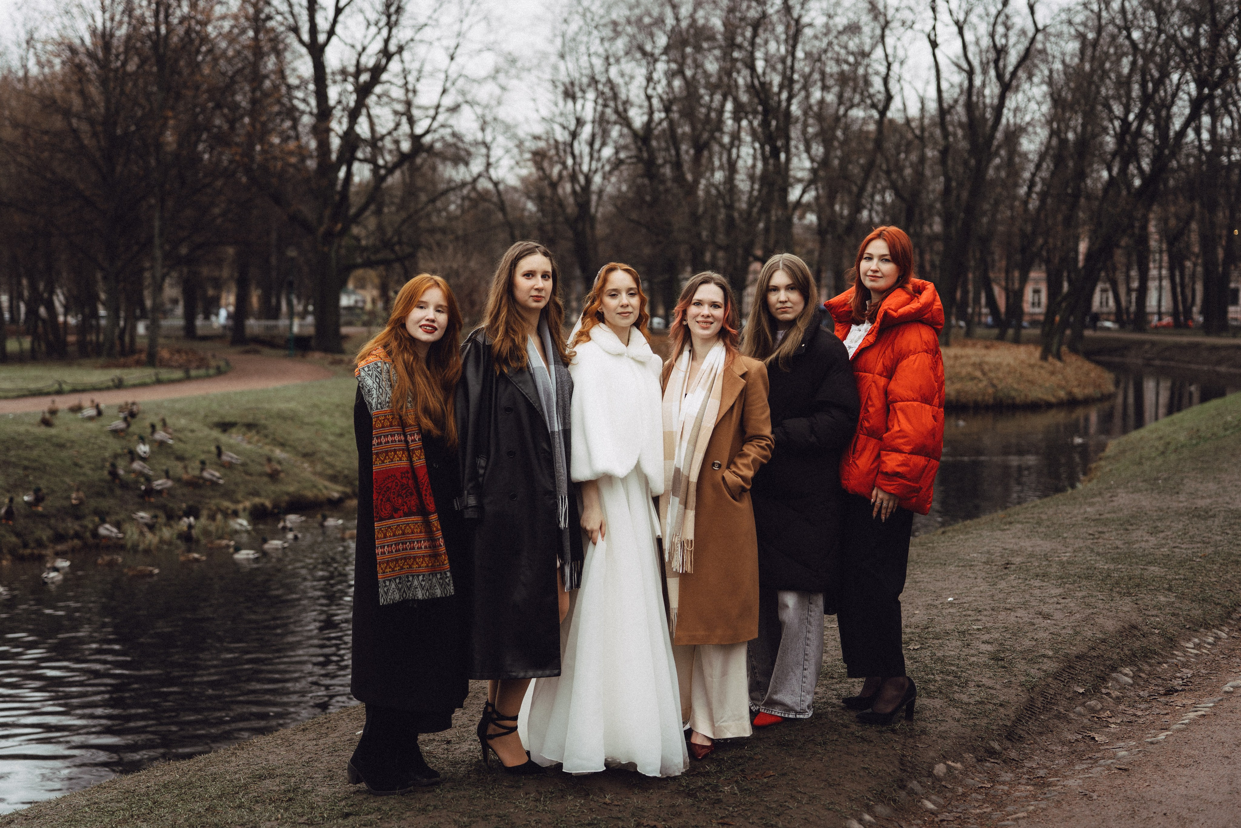 СВАДЕБНАЯ СЬЕМКА ВО ВТОРОМ ДВОРЦЕ С ГОСТЯМИ И ПРОГУЛКА В ТАВРИЧЕСКОМ САДУ. Профессиональный фотограф, Санкт-Петербург — Виктория Богомолова