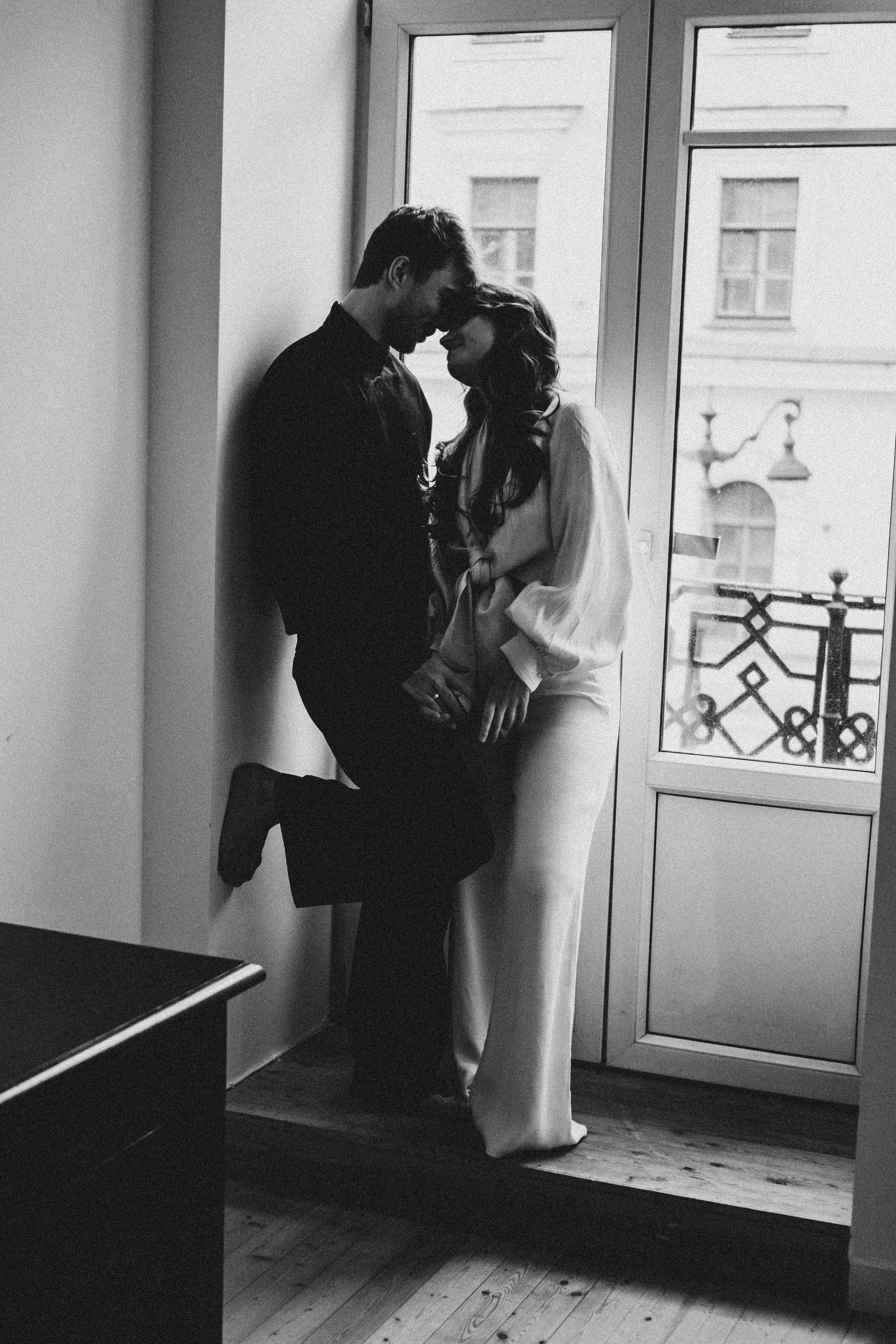 СБОРЫ ЖЕНИХА И НЕВЕСТЫ В УЮТНОЙ КВАРТИРЕ В ЦЕНТРЕ САНТК-ПЕТЕРБУРГА. Профессиональный фотограф, Санкт-Петербург — Виктория Богомолова