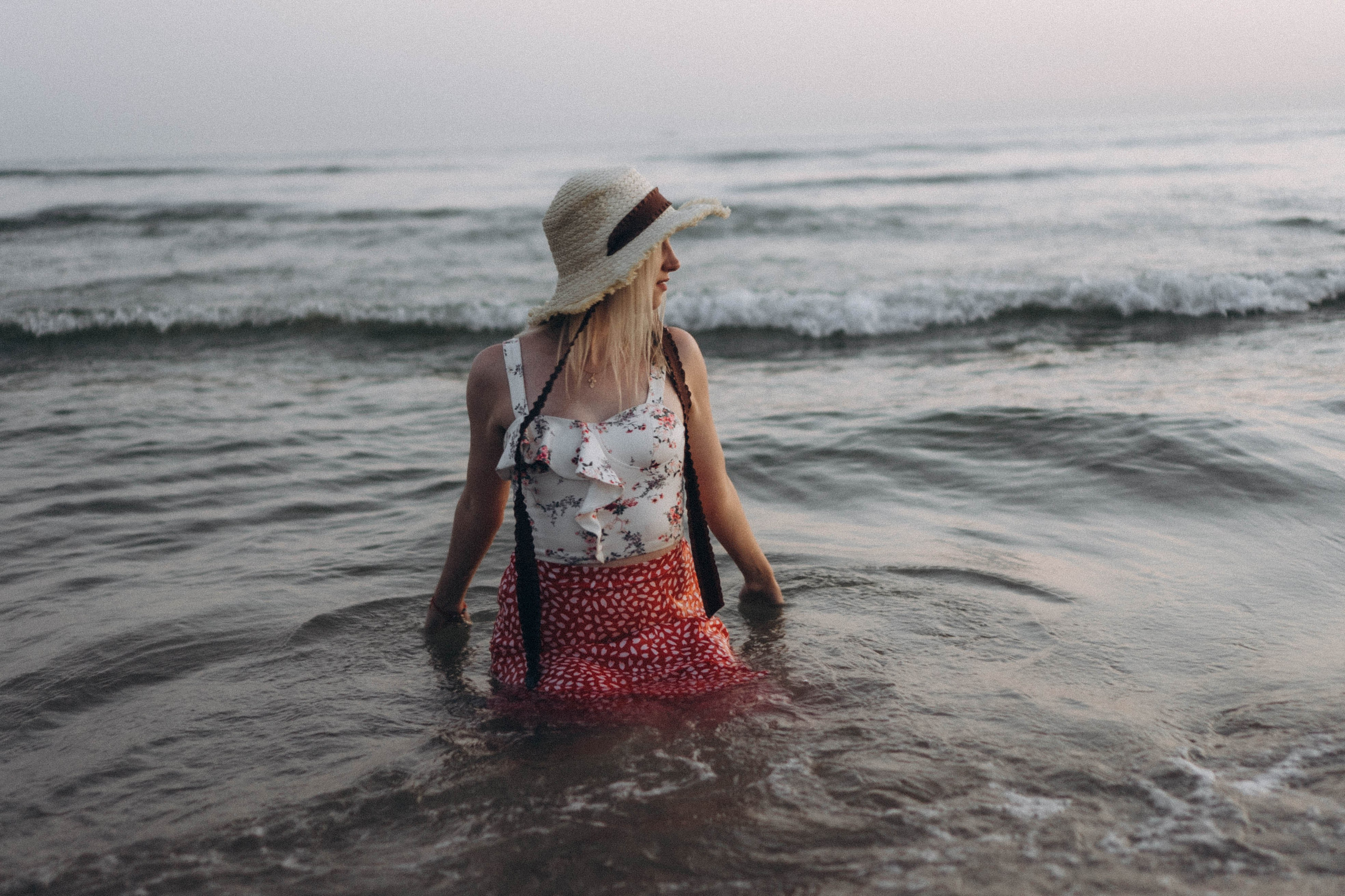 Июльский вечер на берегу черного моря. Профессиональный фотограф, Санкт-Петербург — Виктория Богомолова