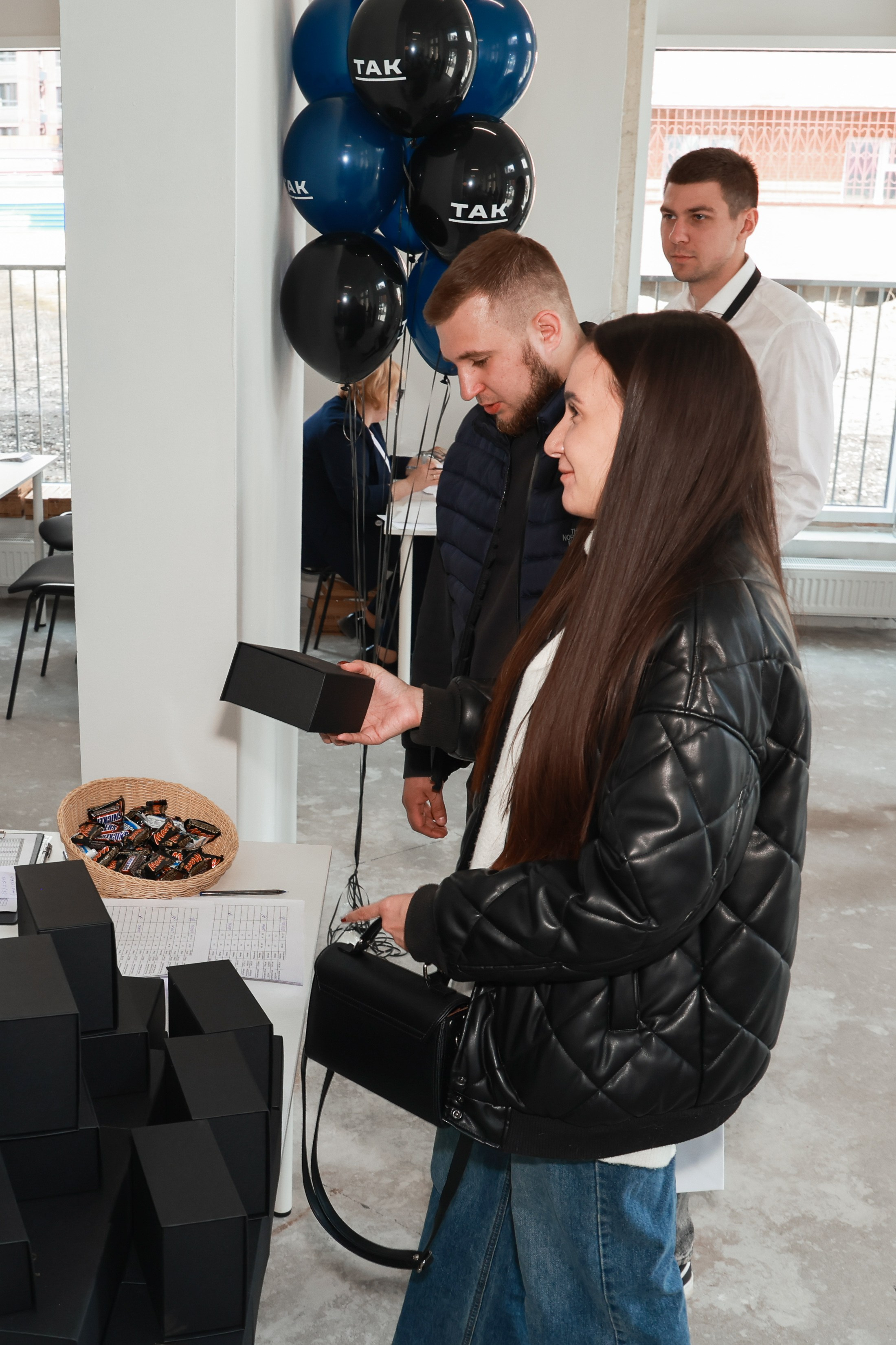 Выдача ключей Кварталы Телецентра 19I56. Фотограф Юлия Мальцева